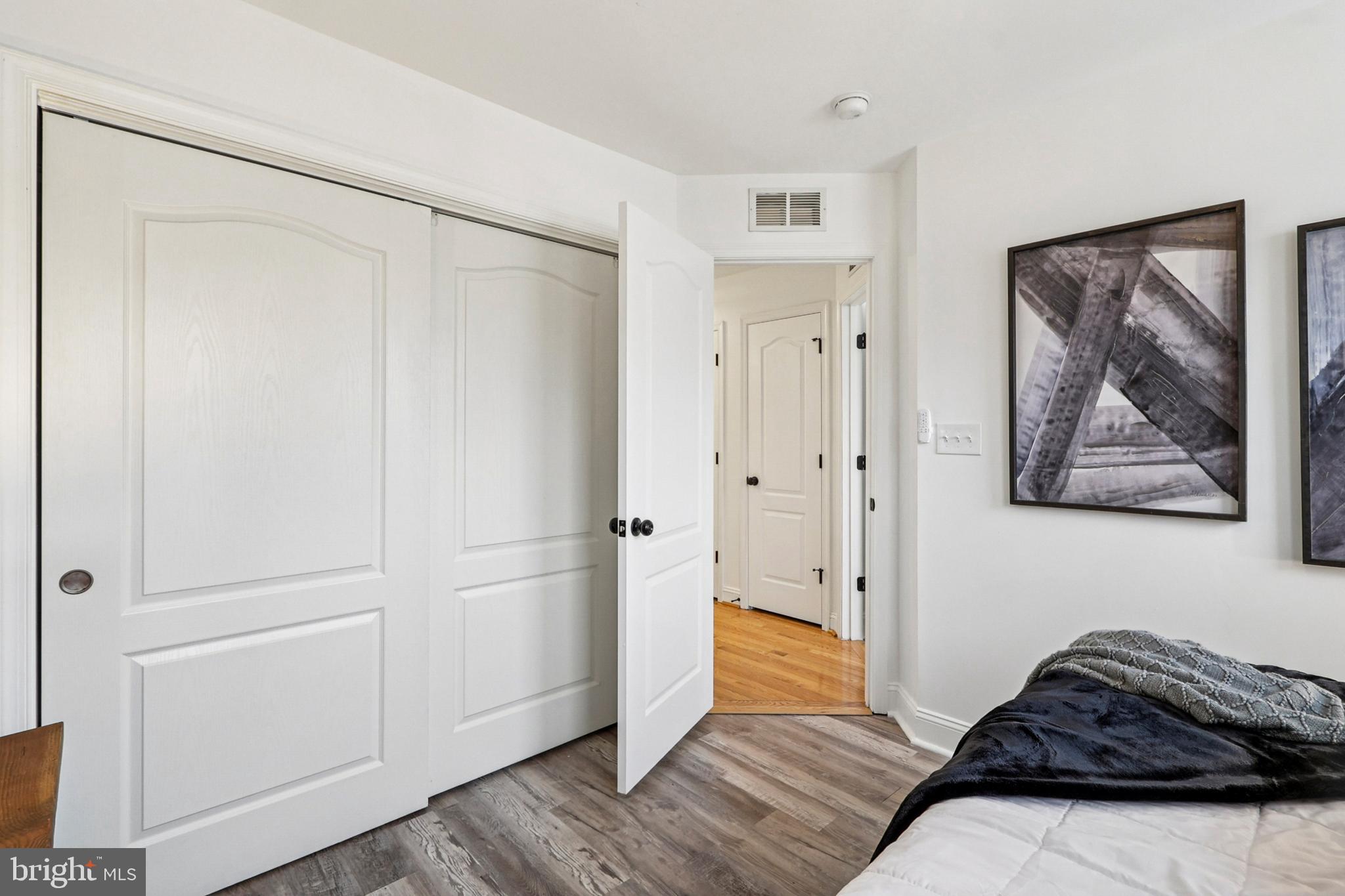 TRIANGLE HIGHLANDS CONDO - Residential