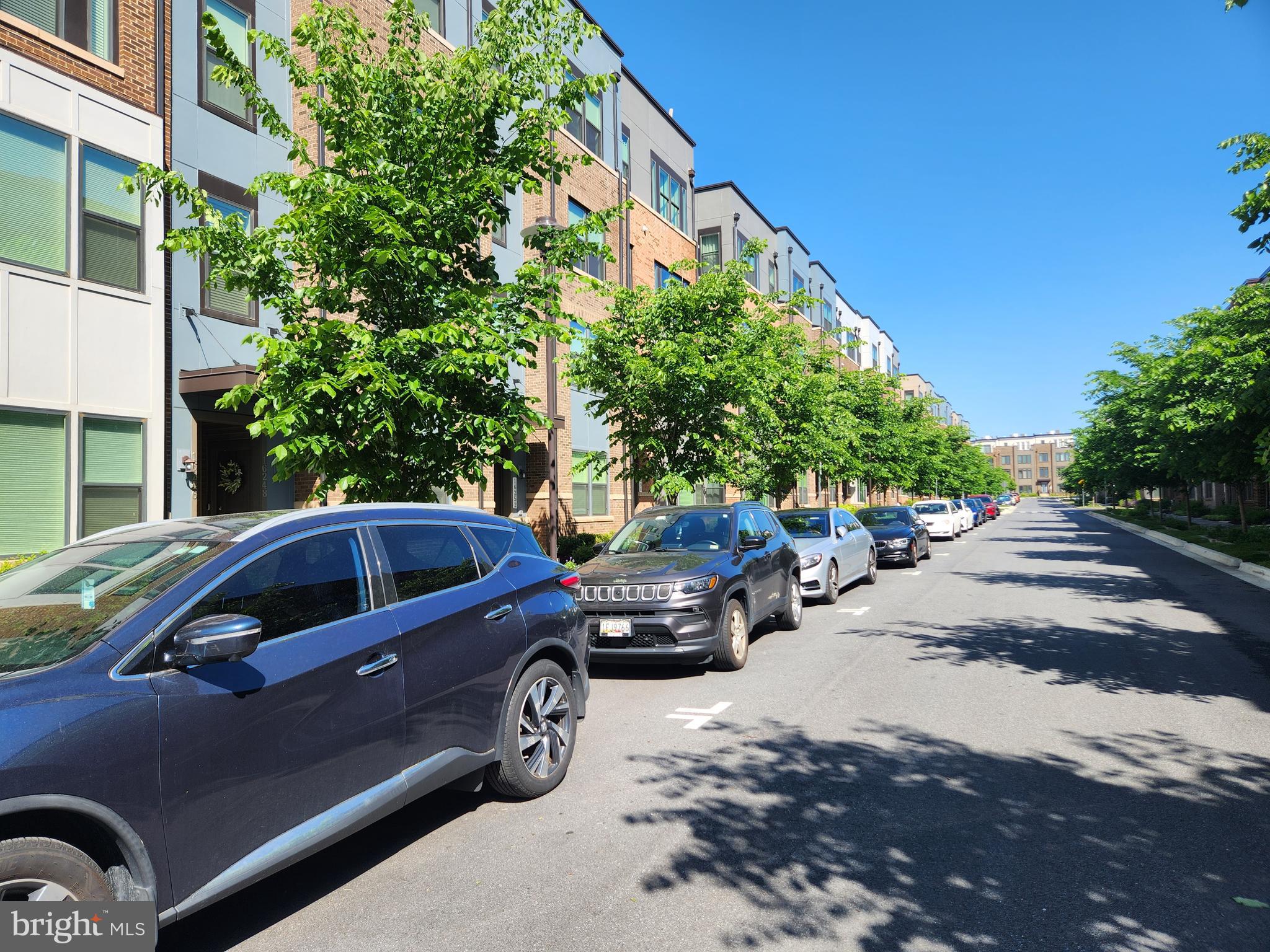 WESTSIDE AT SHADY GROVE METRO - Residential