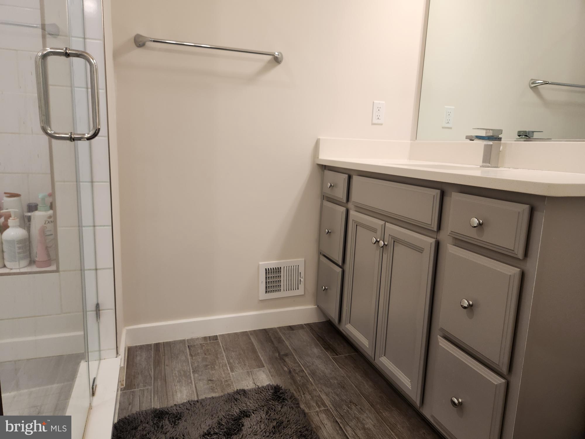 WESTSIDE AT SHADY GROVE METRO - Residential