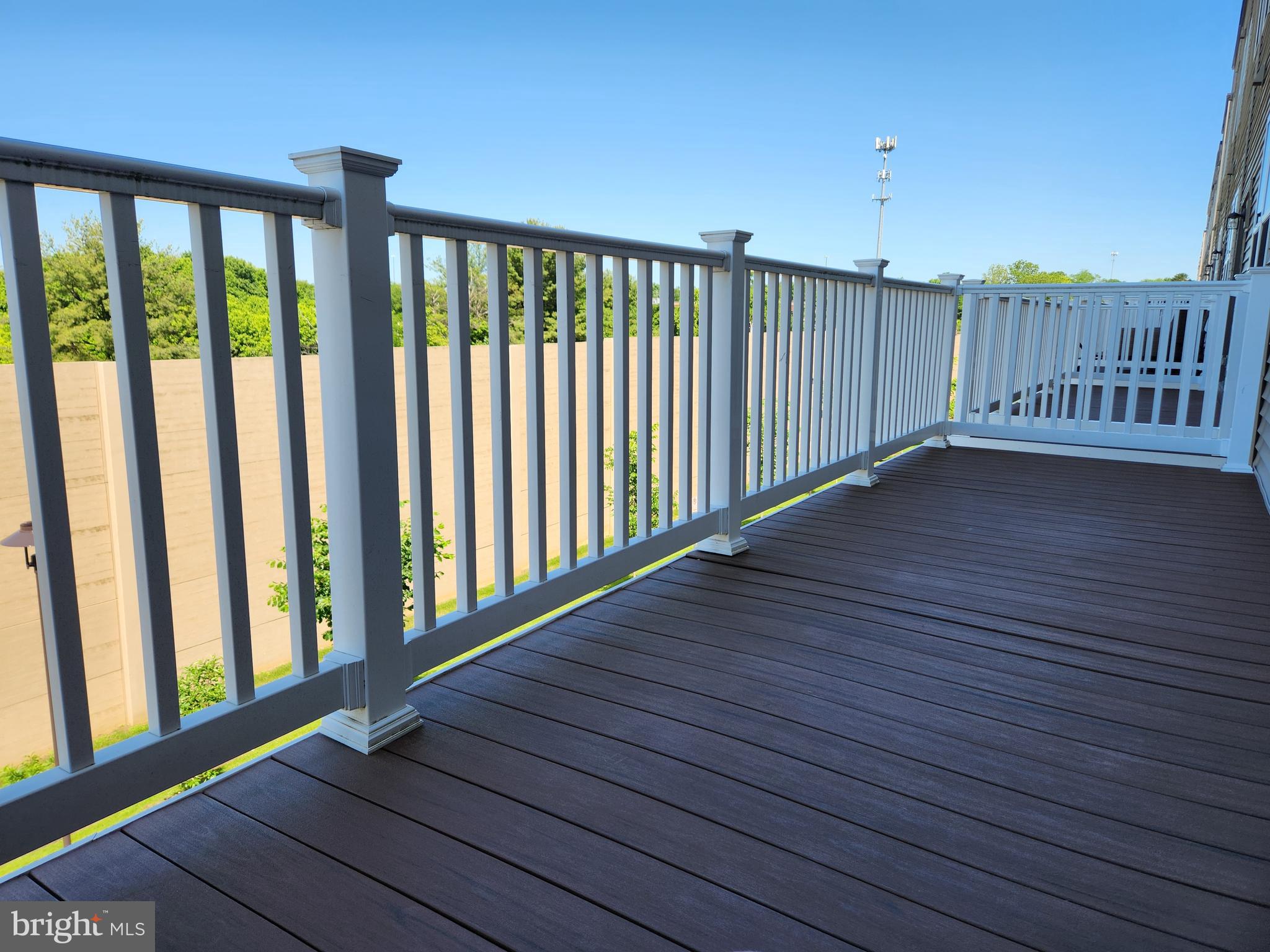 WESTSIDE AT SHADY GROVE METRO - Residential