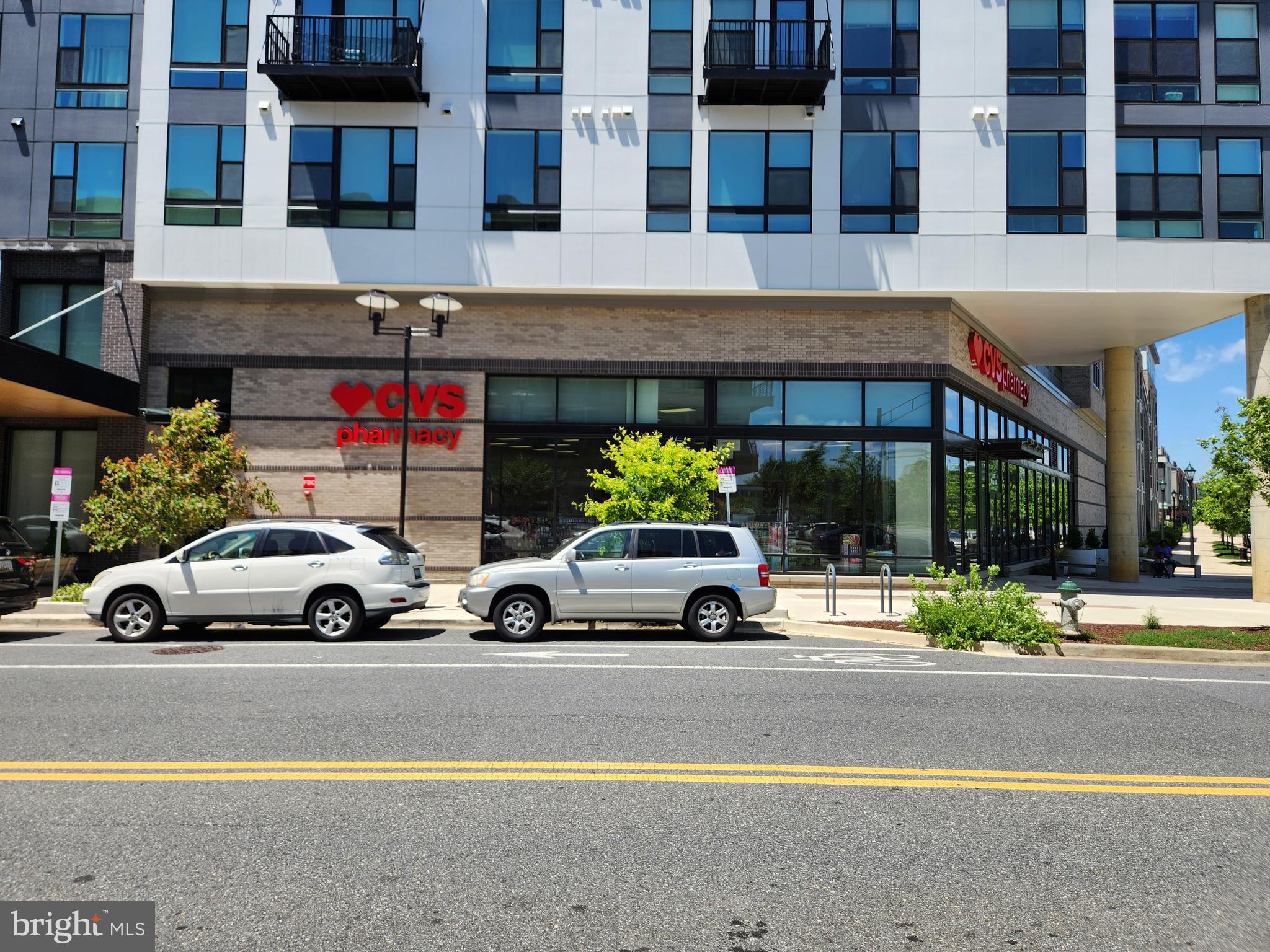 WESTSIDE AT SHADY GROVE METRO - Residential