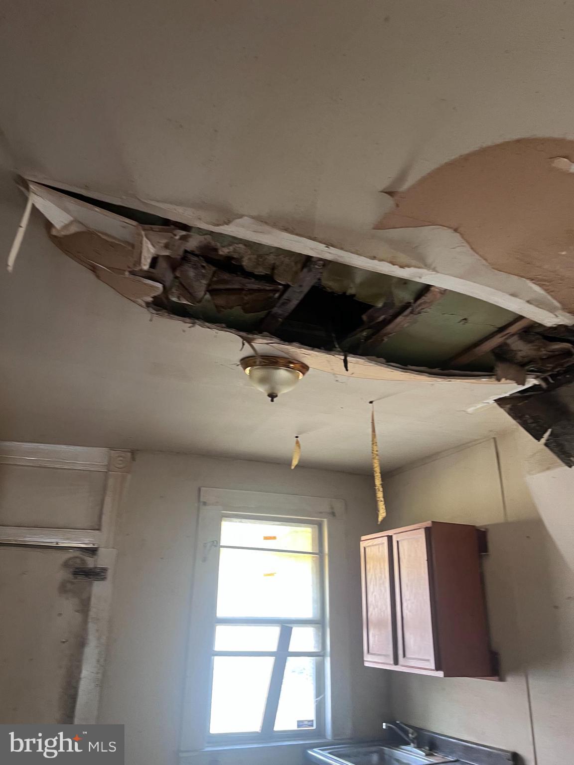 SANDTOWN-WINCHESTER - Residential