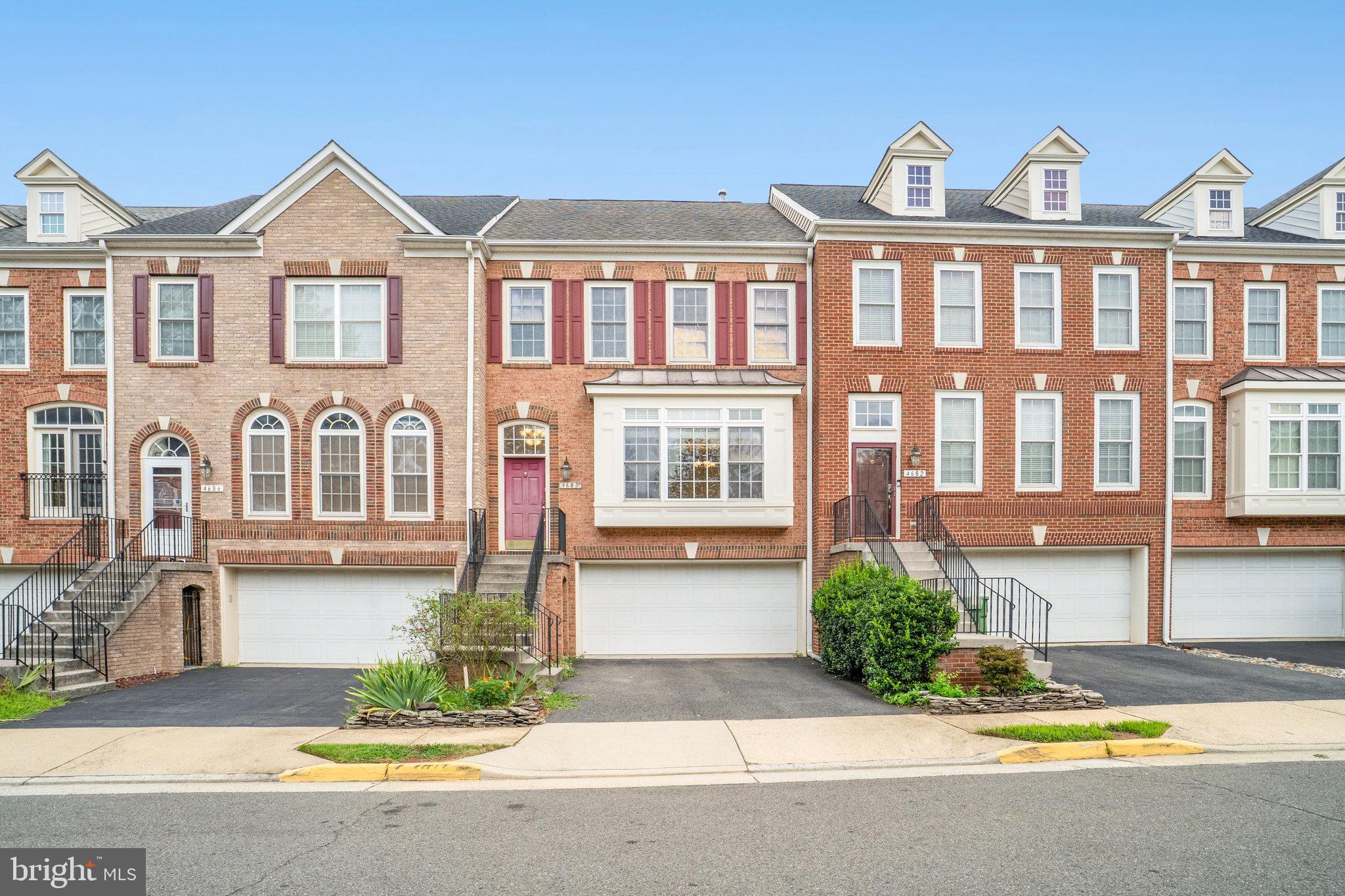 Spacious and bright with an open layout 2,644 sqft townhouse with 4BR, 3.5BA , and 2-Car Garage.
Beautiful 3-level home in a sought-after neighborhood! Features hardwood floors, sunroom, sitting room, den/study, and pond views from the kitchen & master bedroom. The ground level/ lower level includes a private bedroom, extra room with French doors, a fireplace, and a full bathroom — perfect for guests, in-laws, or a home office. Convenient location — easy access to major routes and close to shopping and dining. Separate area outside the garage for trash and recycling bins and extra storage area inside garage. New HVAC & water heater
Available immediately. No credit issues. Combined income from up to two occupants must be sufficient to qualify.