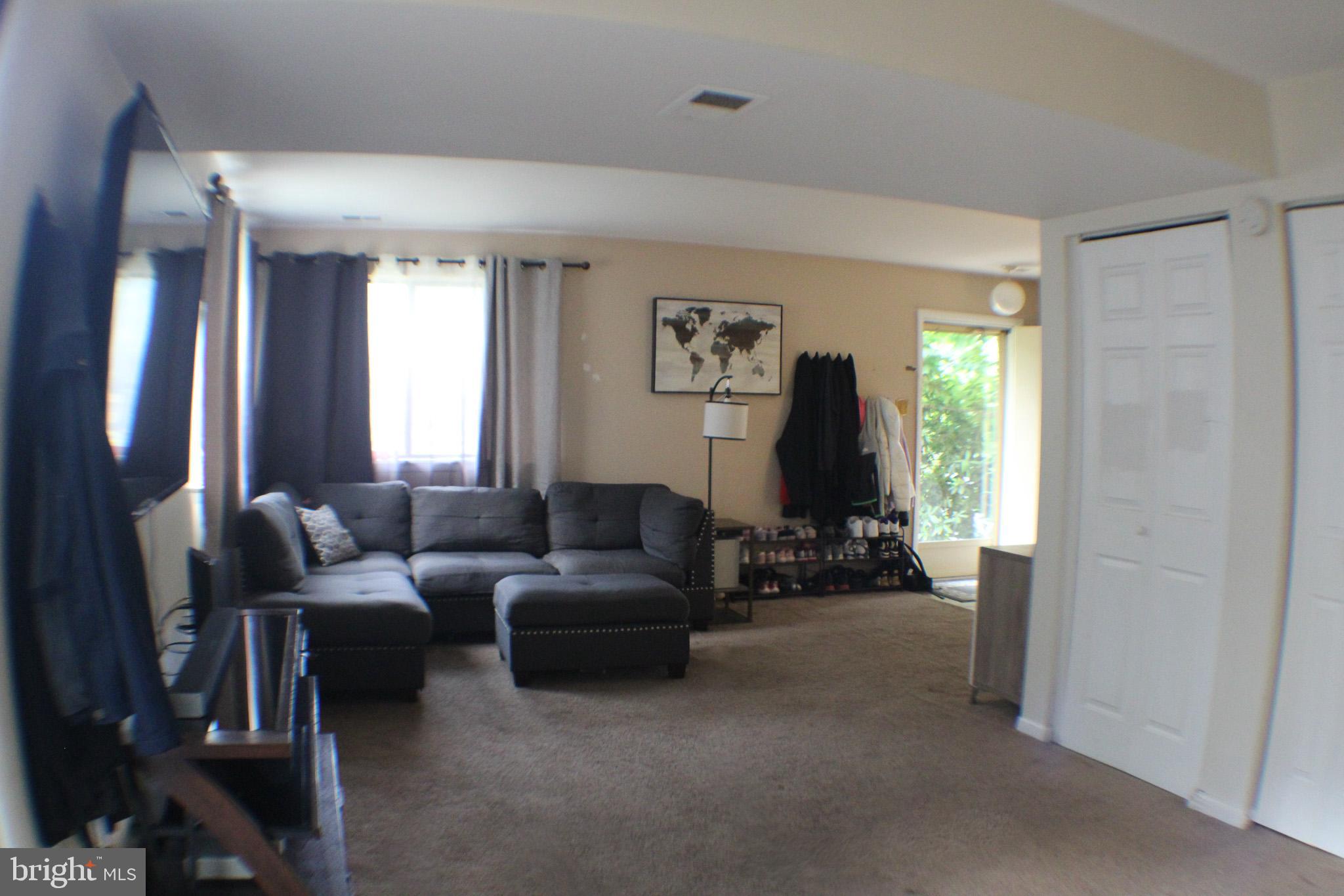 BURKE CENTRE - Residential Lease