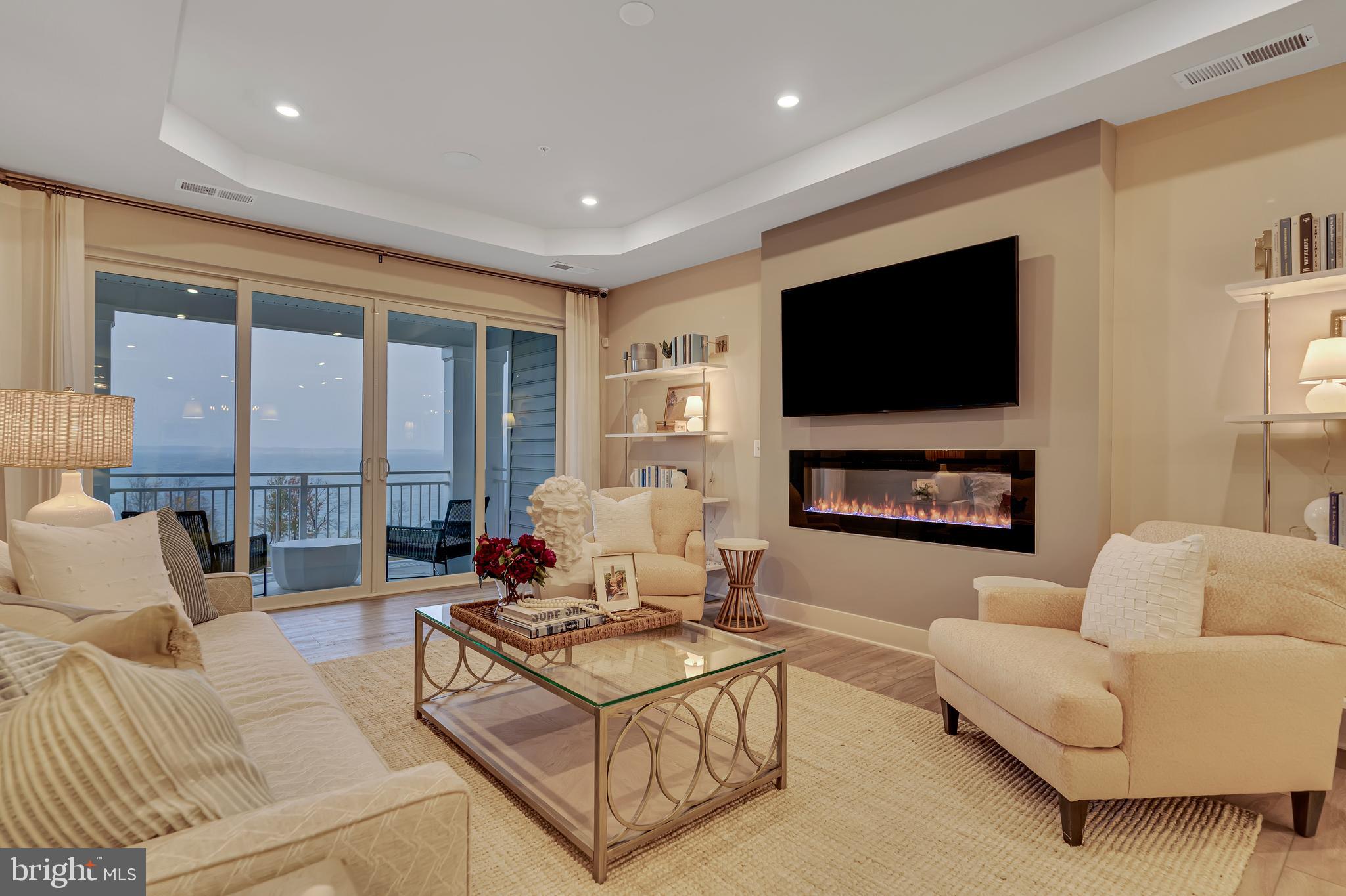 FOUR SEASONS AT KENT ISLAND - Residential