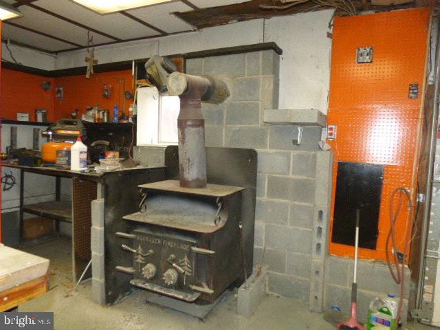 FOREST HILLS - Residential