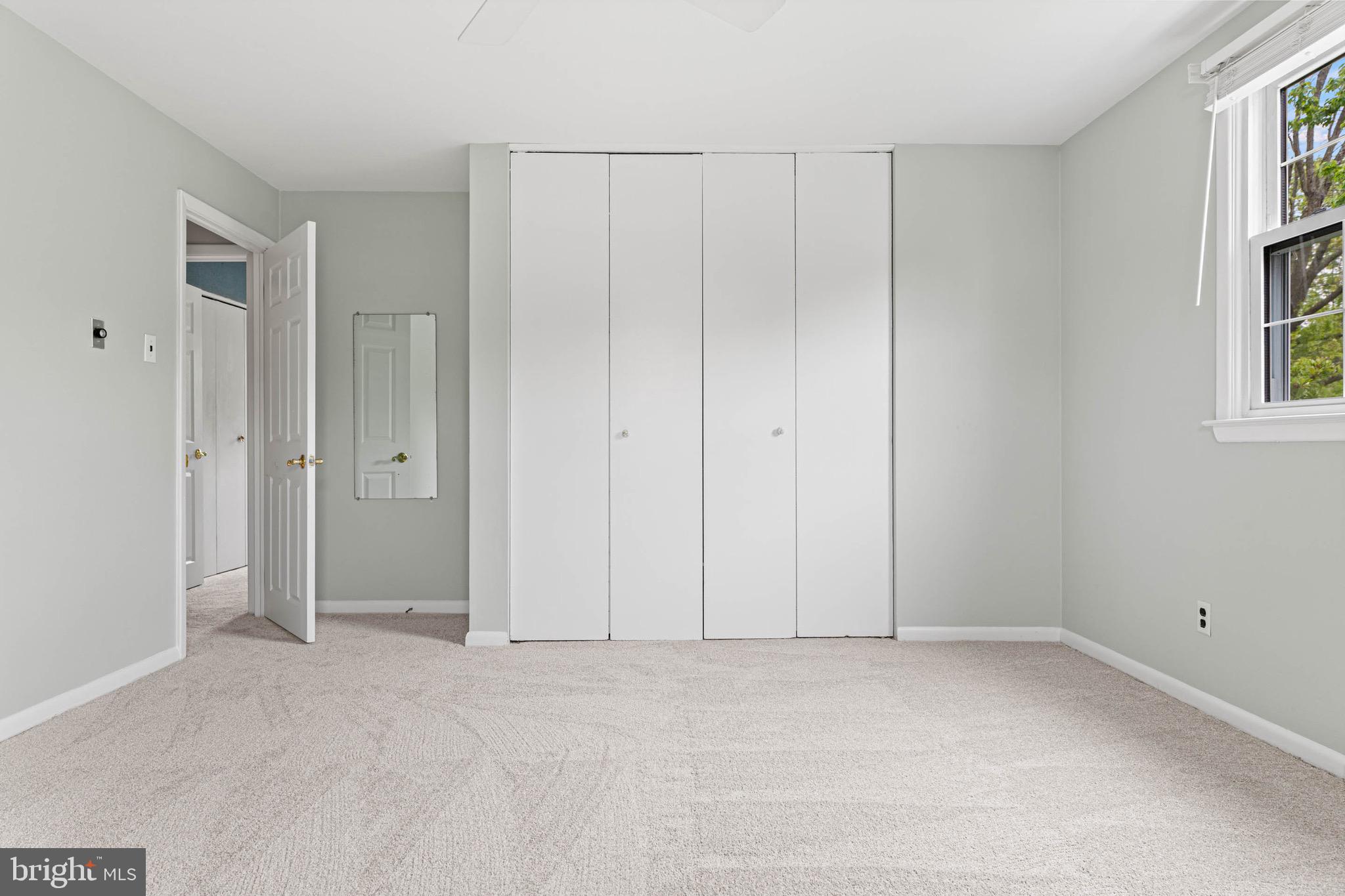 DEVON DOWNS - Residential