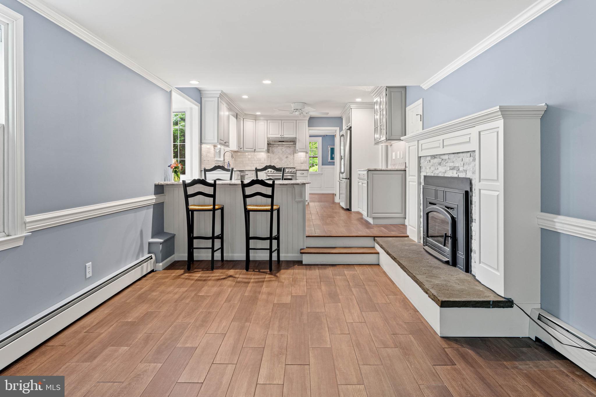 DEVON DOWNS - Residential