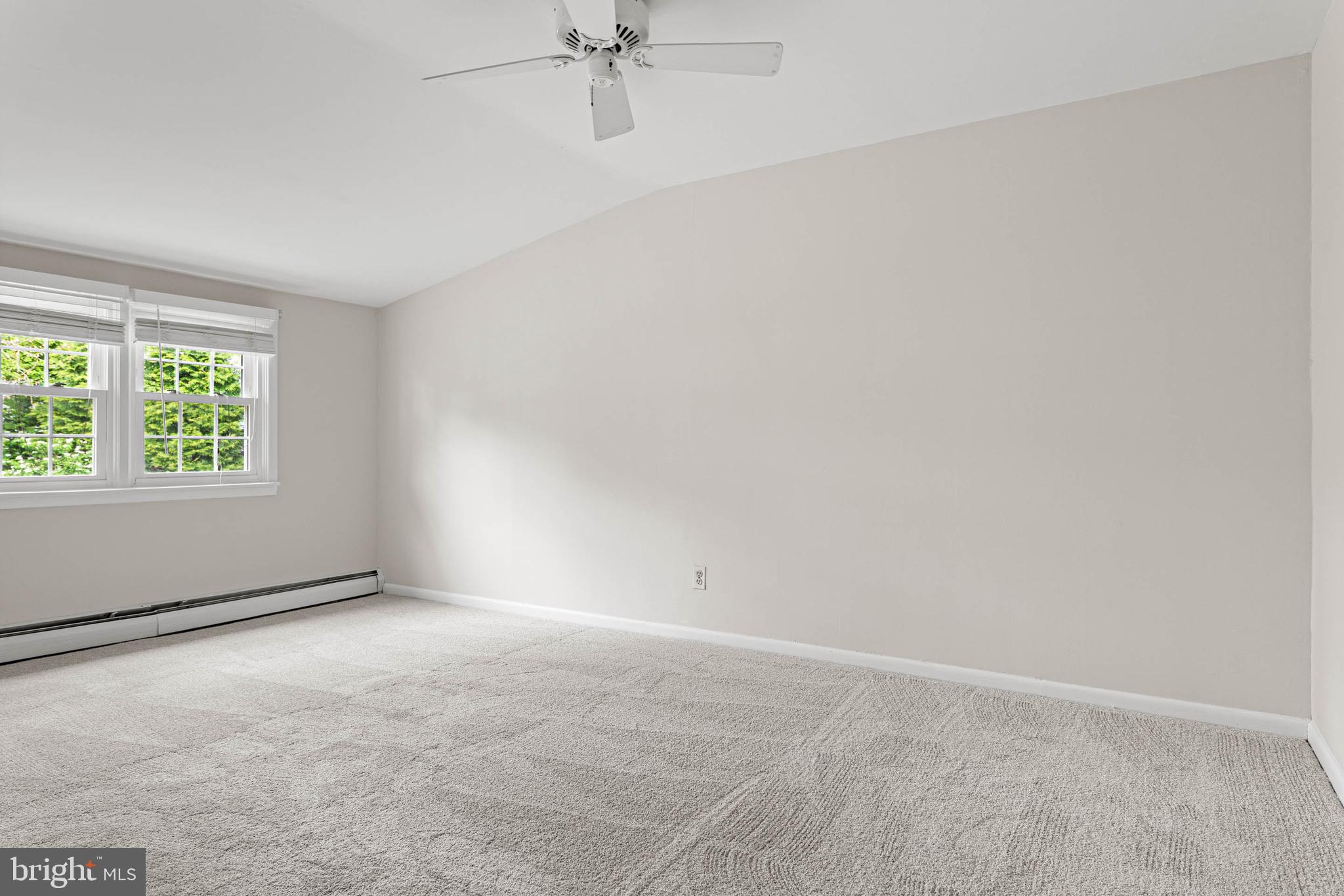 DEVON DOWNS - Residential