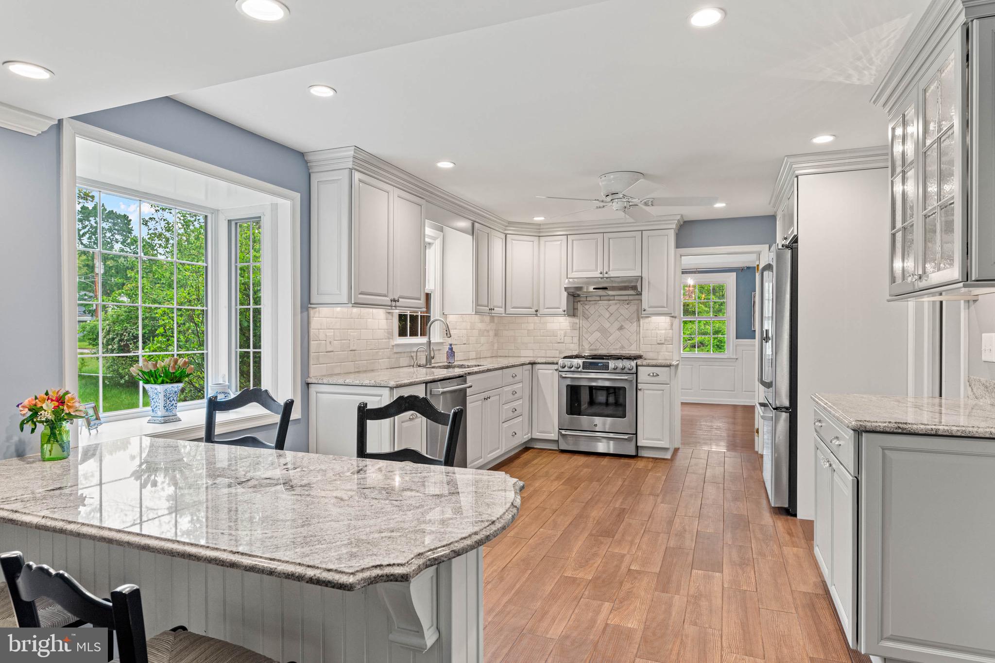 DEVON DOWNS - Residential