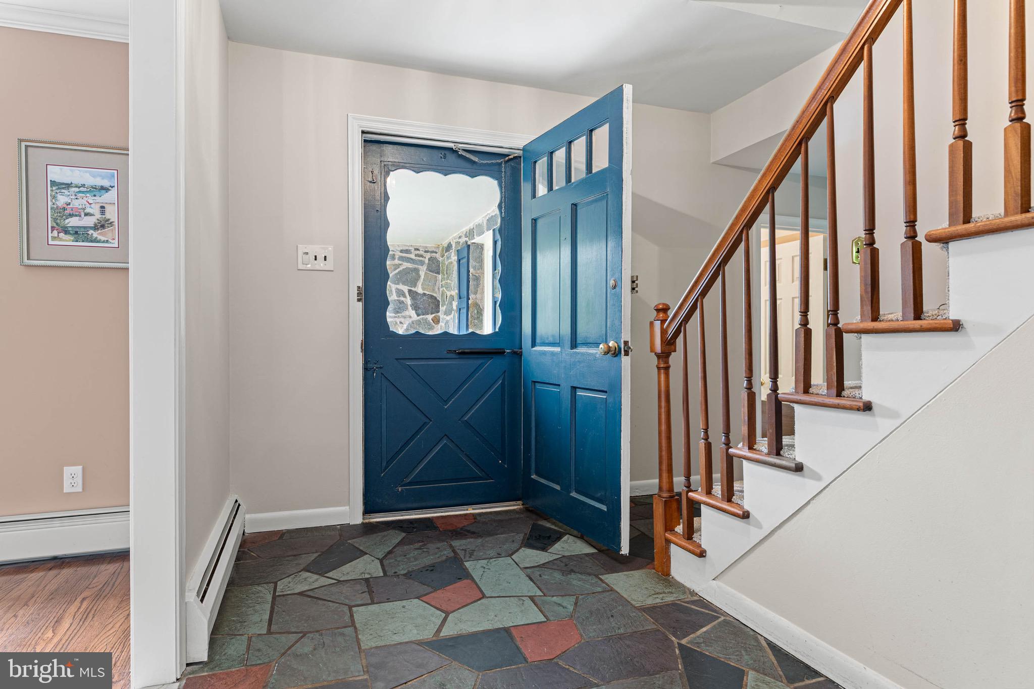 DEVON DOWNS - Residential