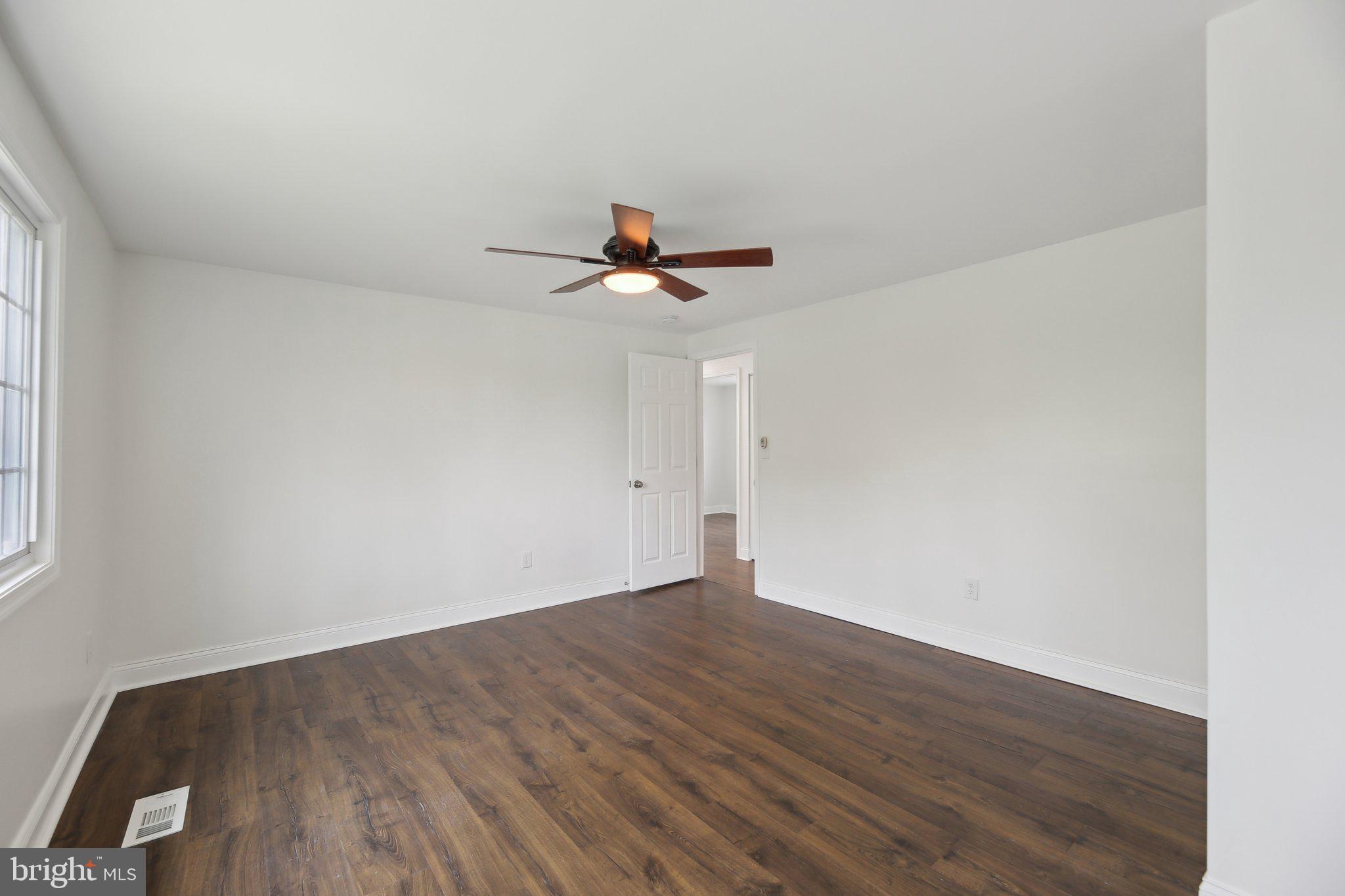 AMBER MEADOWS - Residential