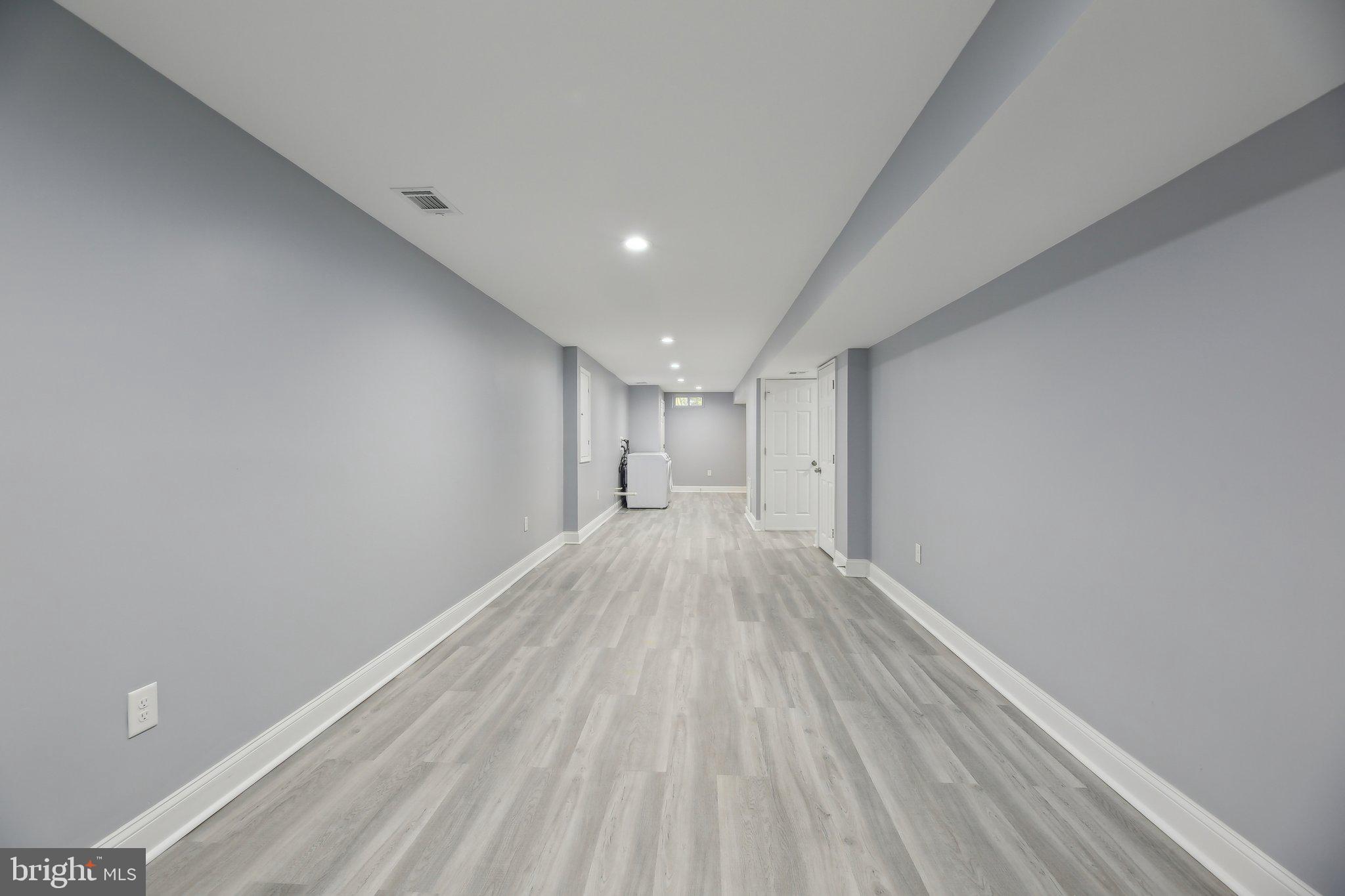 AMBER MEADOWS - Residential