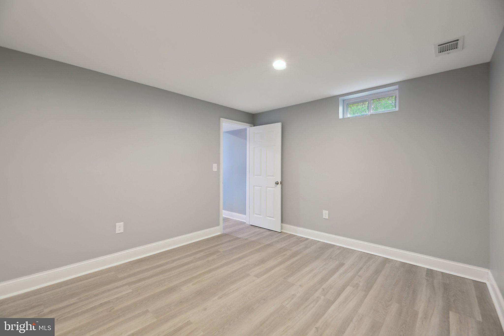 AMBER MEADOWS - Residential