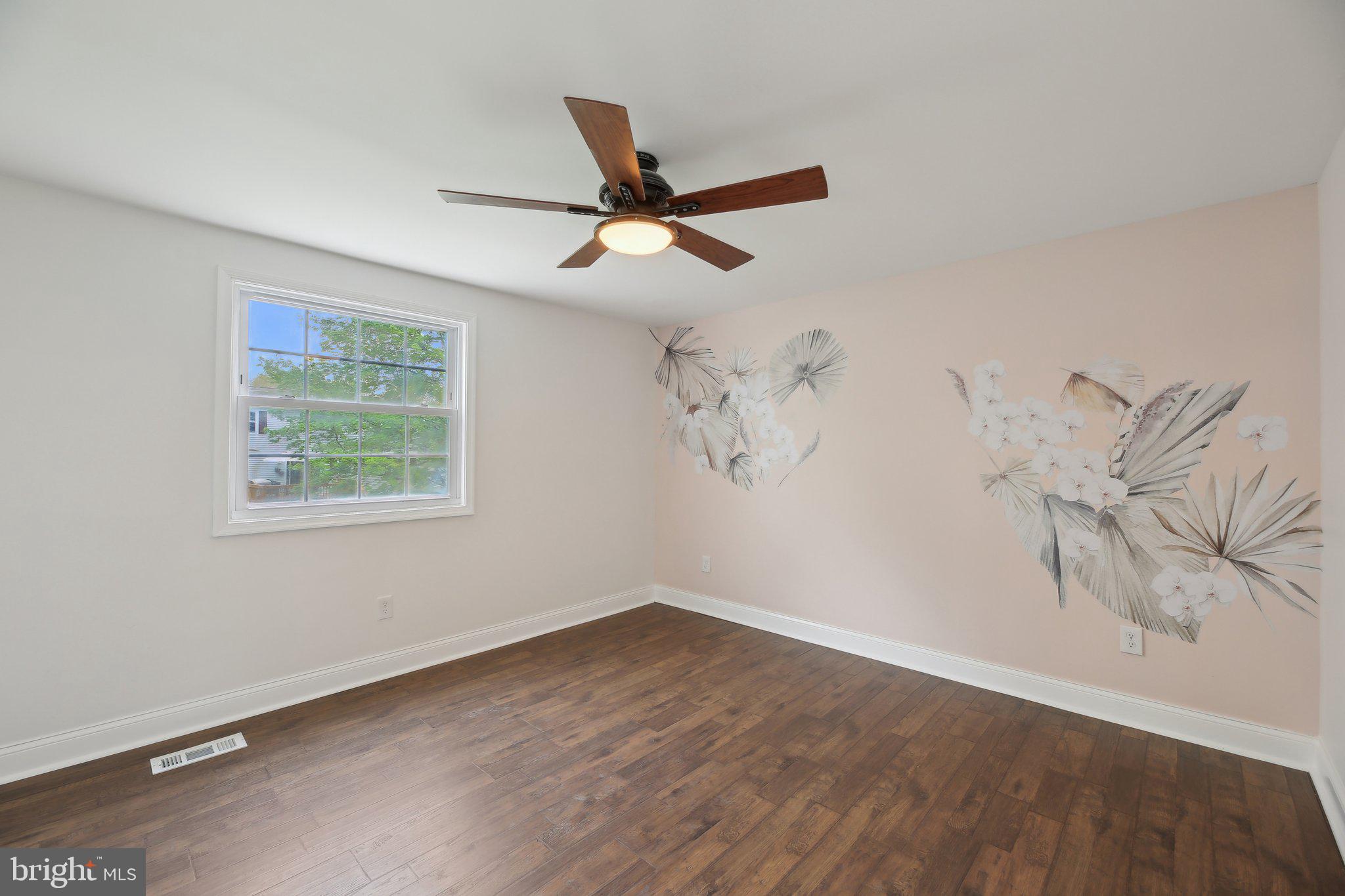 AMBER MEADOWS - Residential