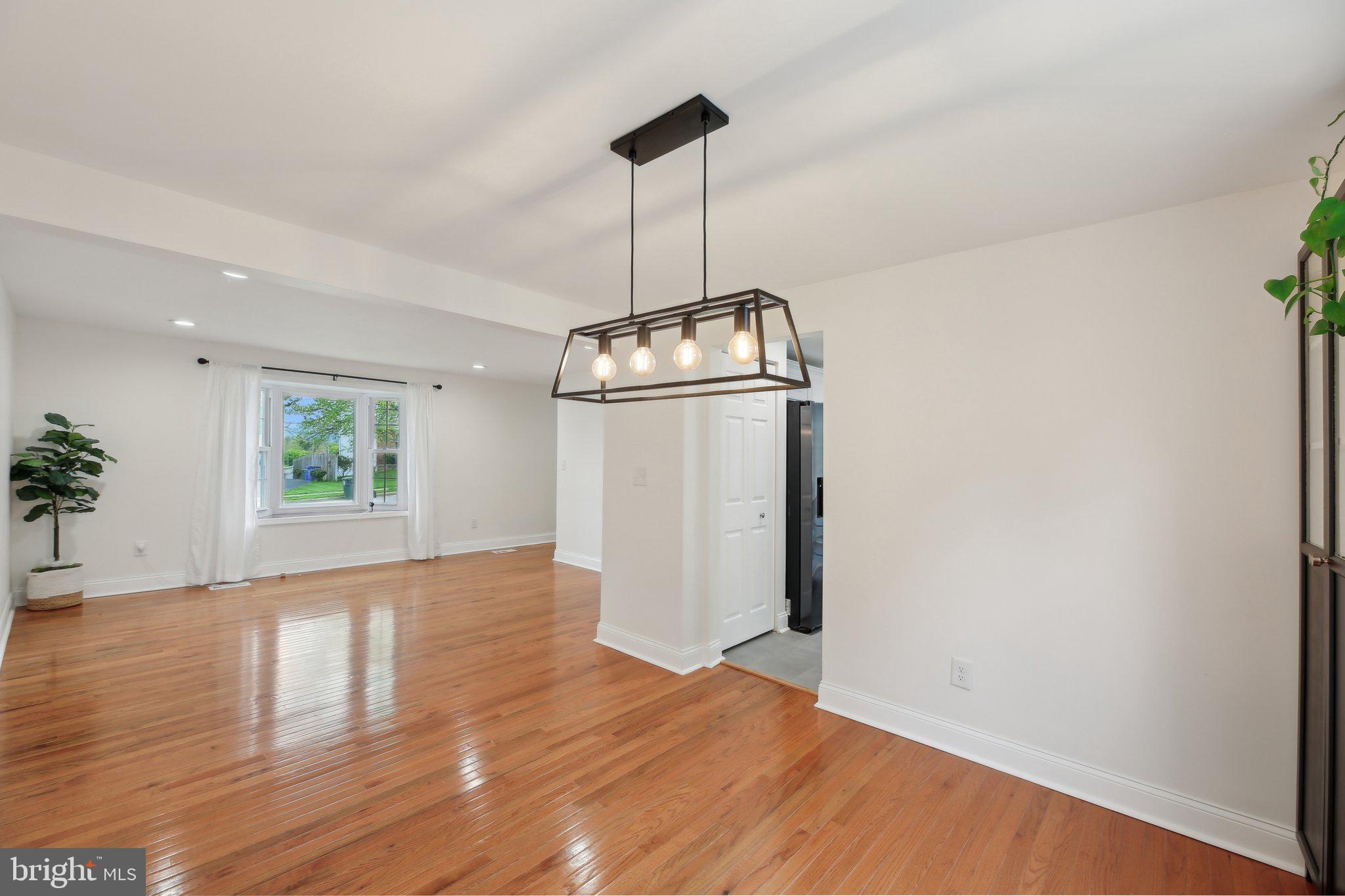 AMBER MEADOWS - Residential