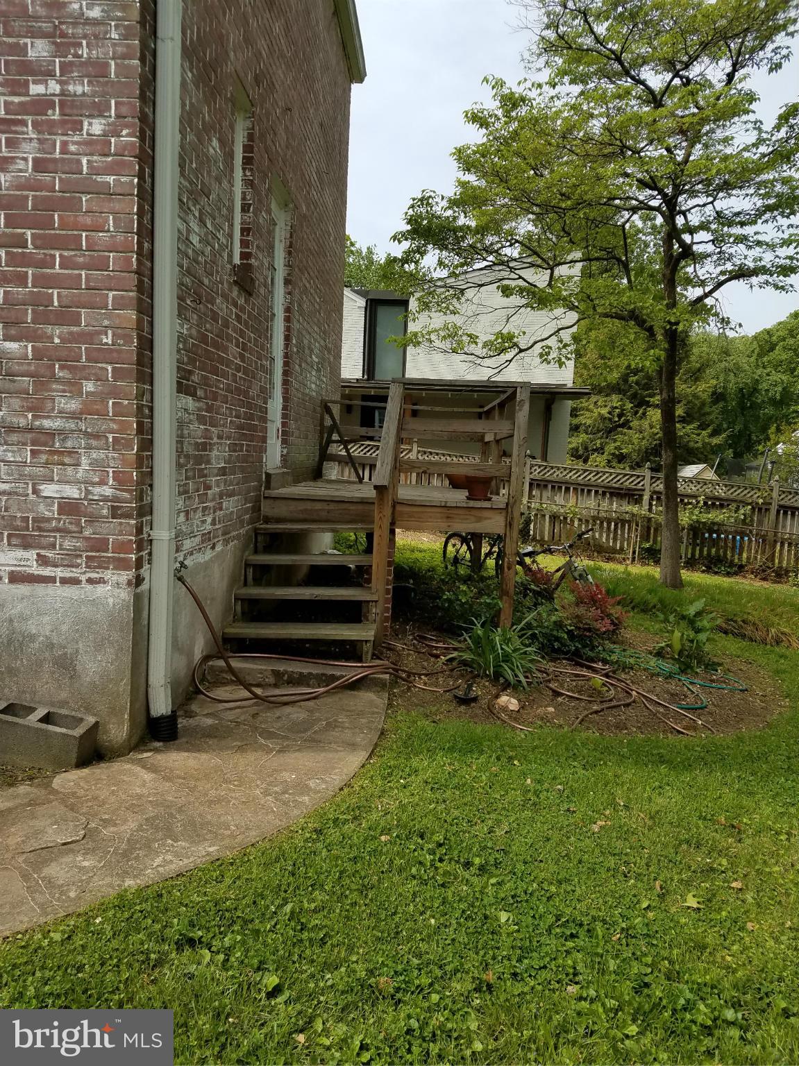 GREENACRES - Residential Lease