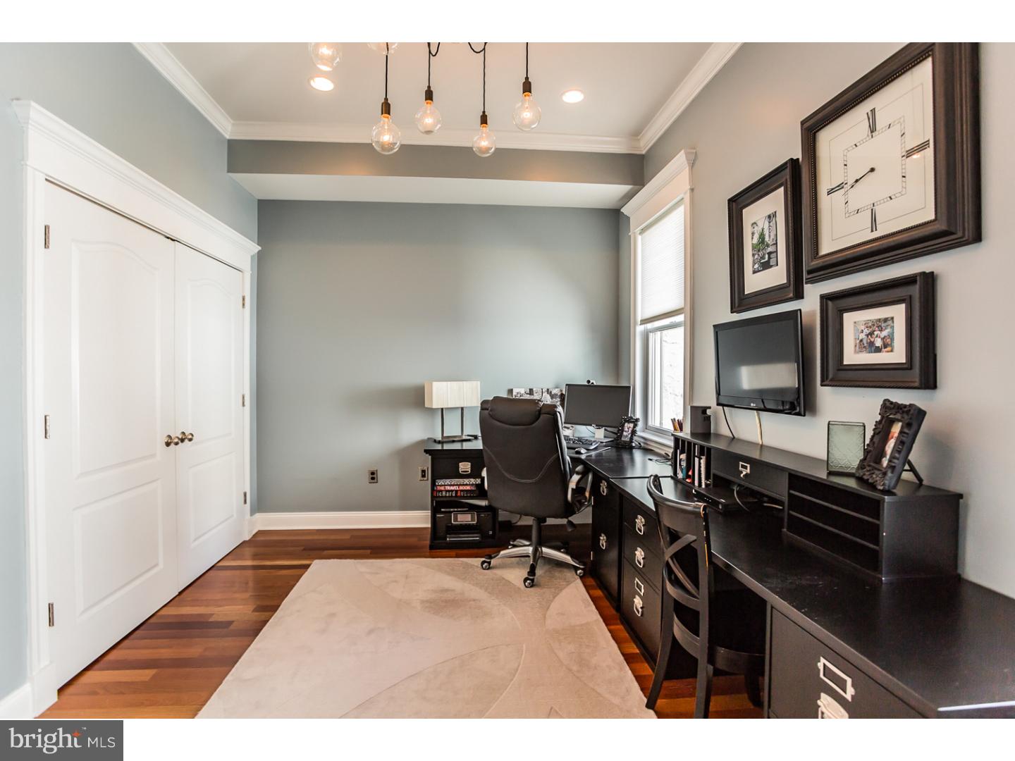 BELLA VISTA - Residential