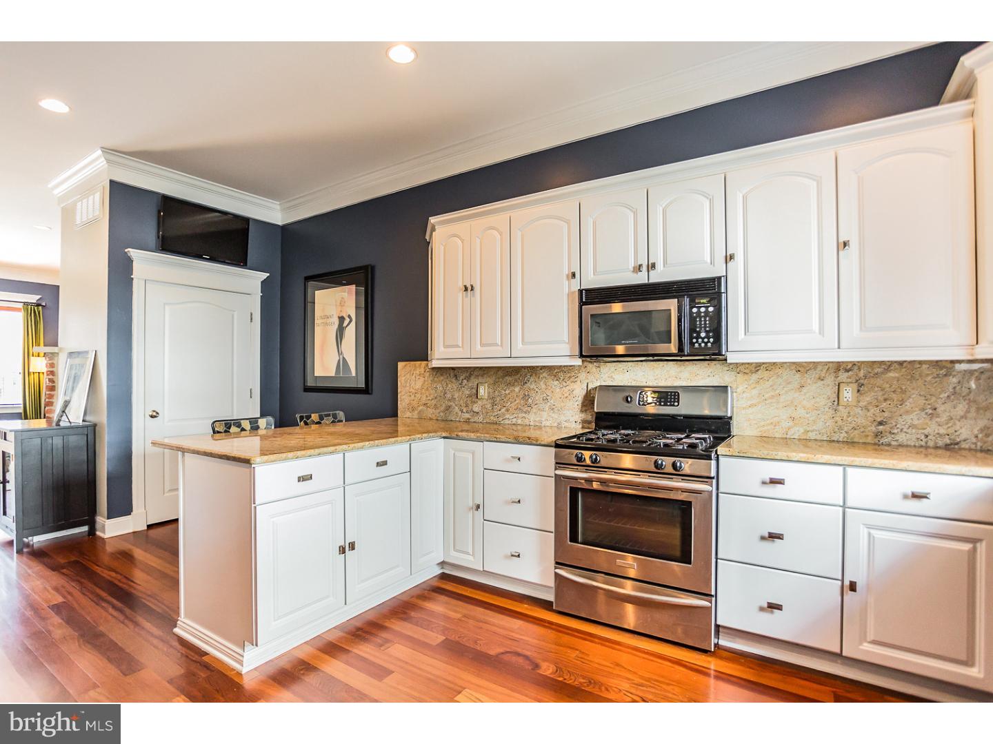 BELLA VISTA - Residential