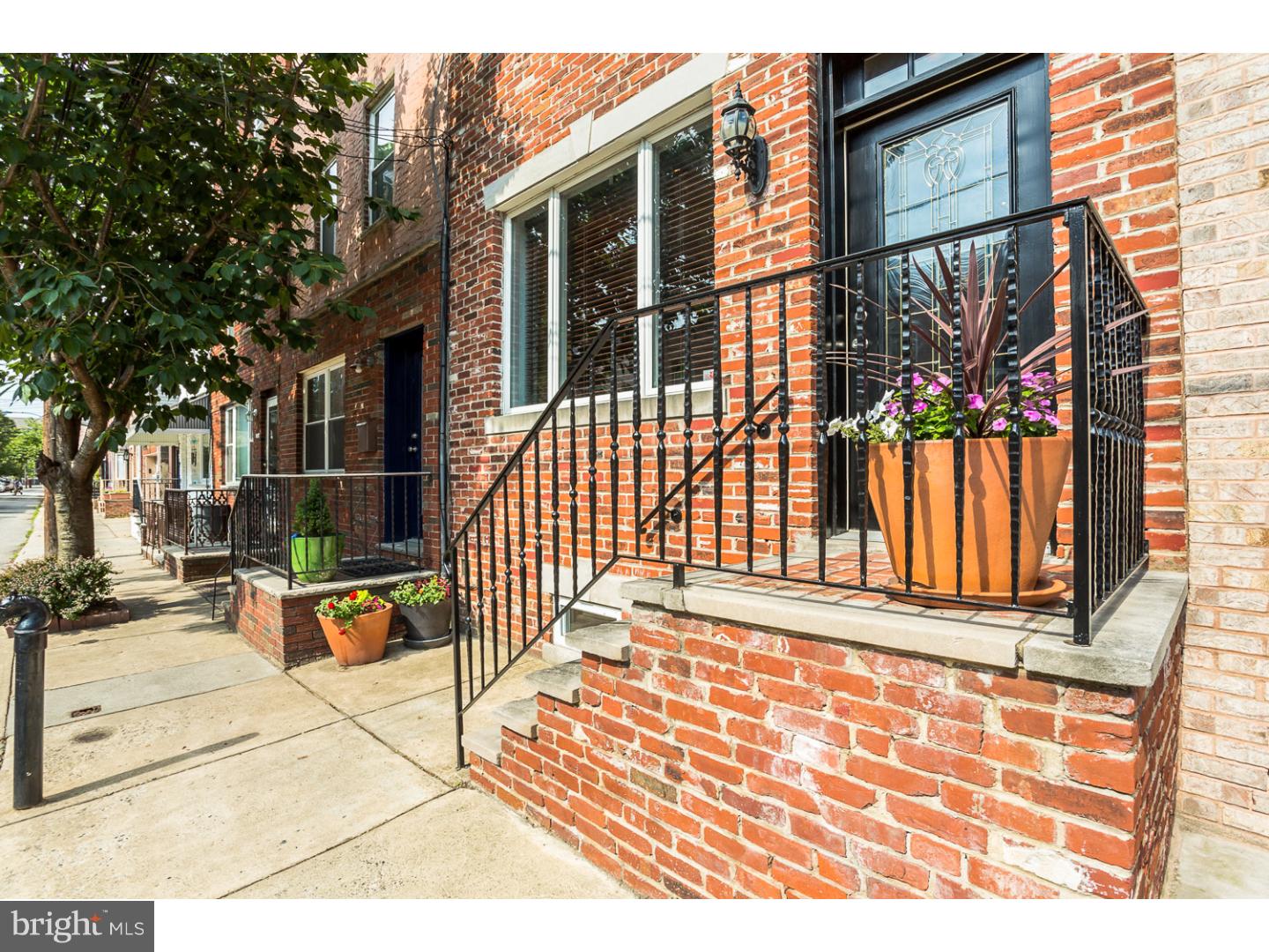 BELLA VISTA - Residential