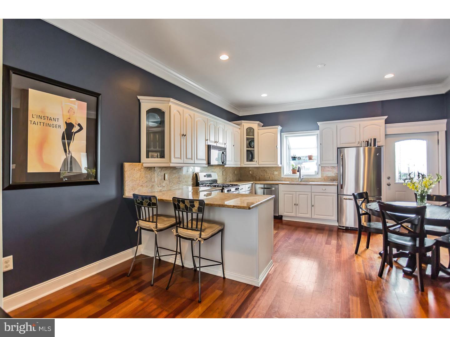 BELLA VISTA - Residential