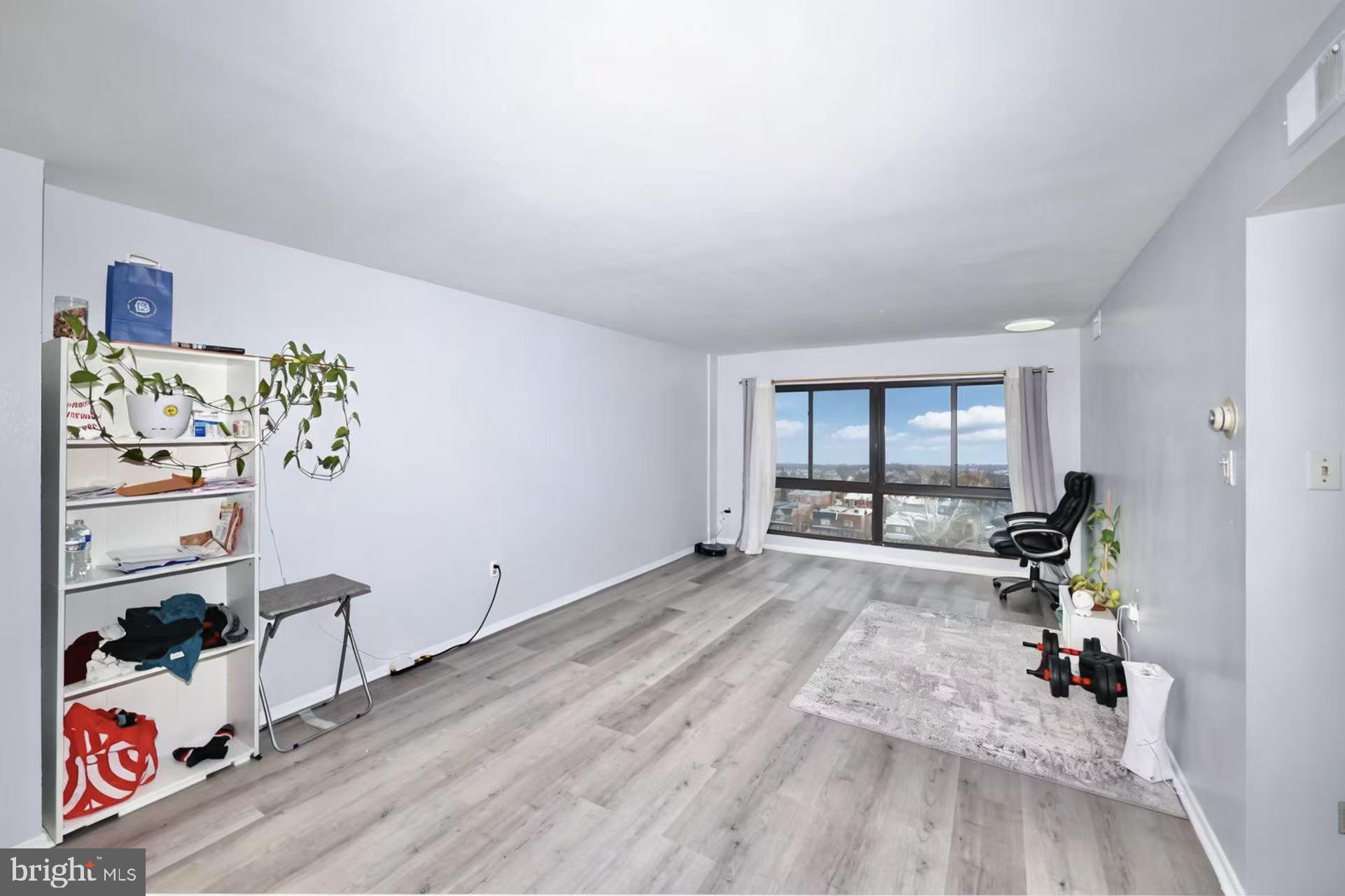 MAYFAIR - Residential