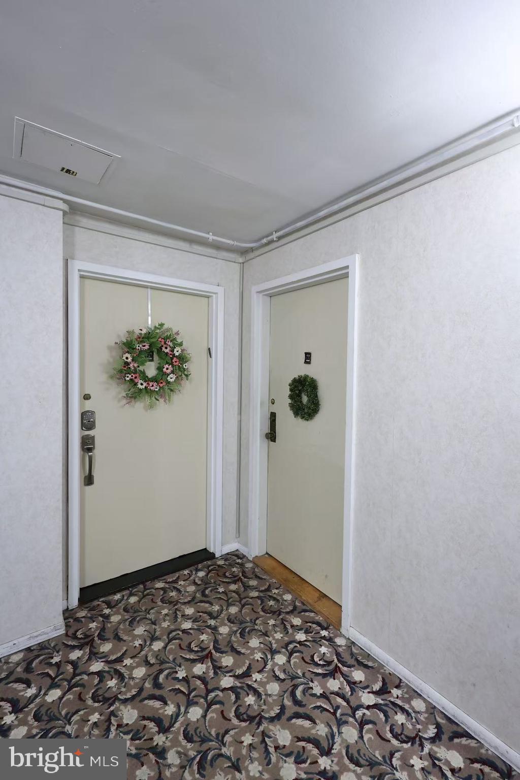 MAYFAIR - Residential