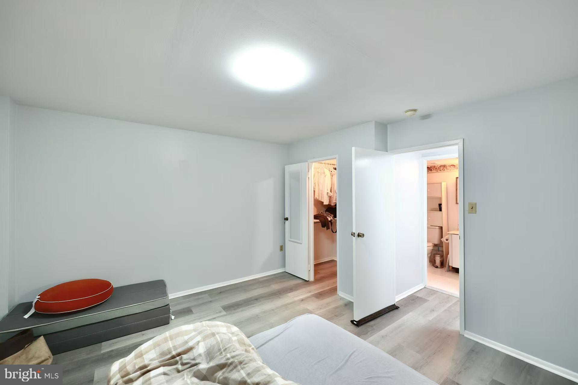 MAYFAIR - Residential