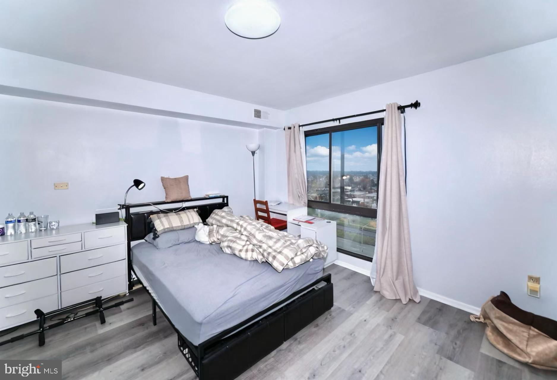 MAYFAIR - Residential