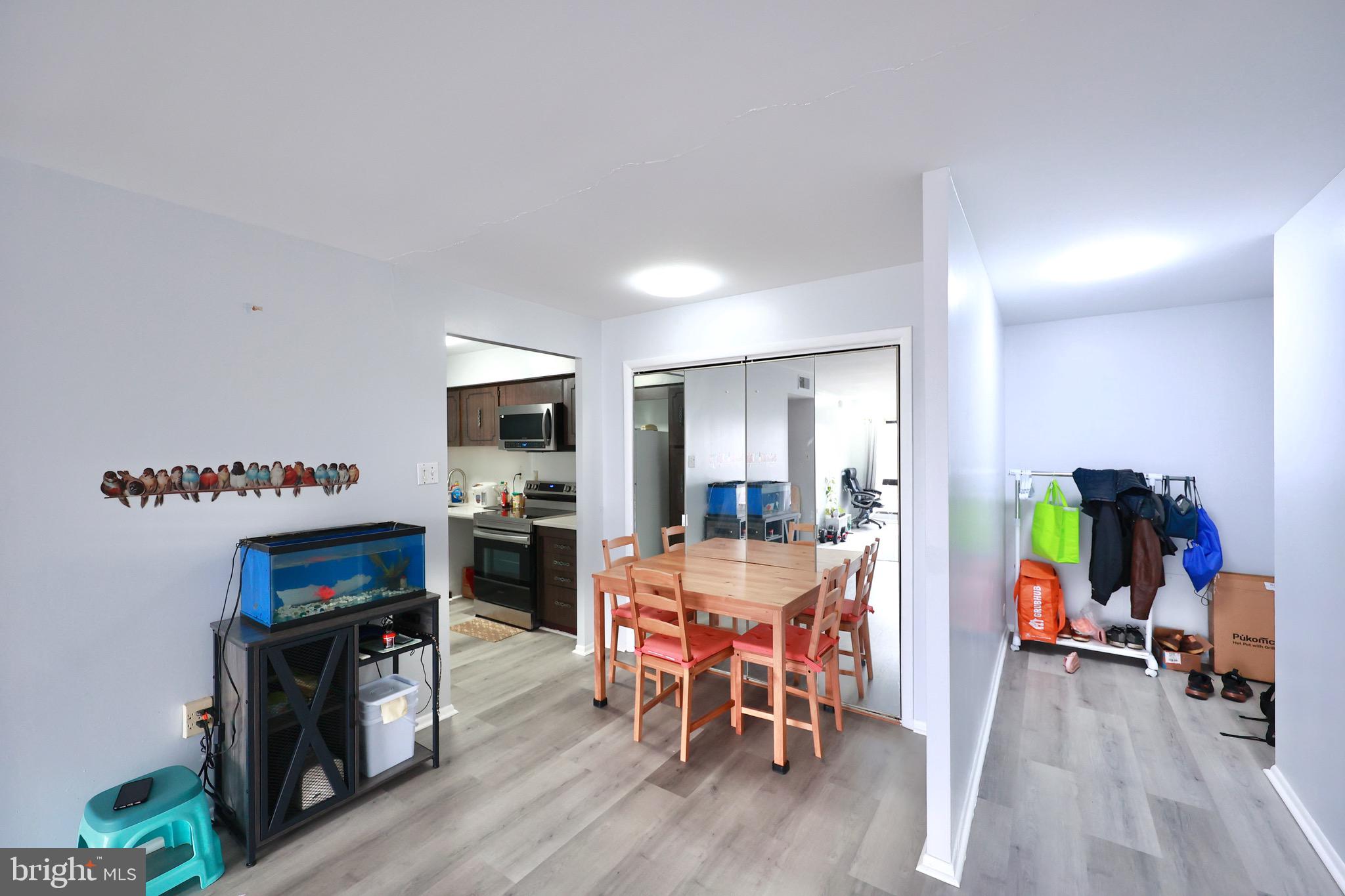 MAYFAIR - Residential