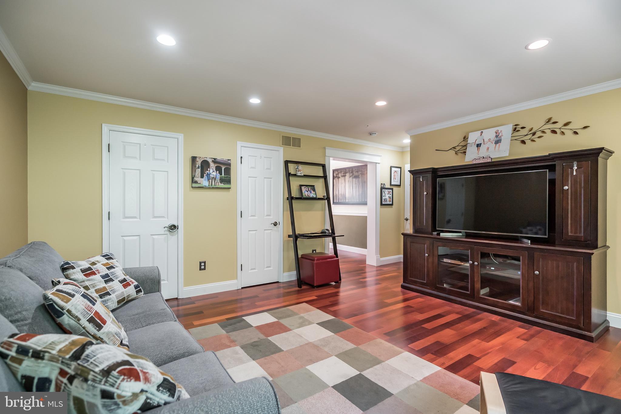 SWEETBRIAR VILLAGE - Residential