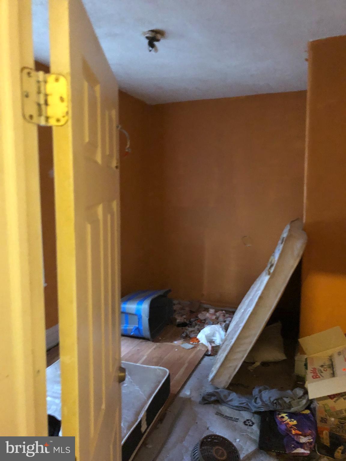 WEST KENSINGTON - Residential