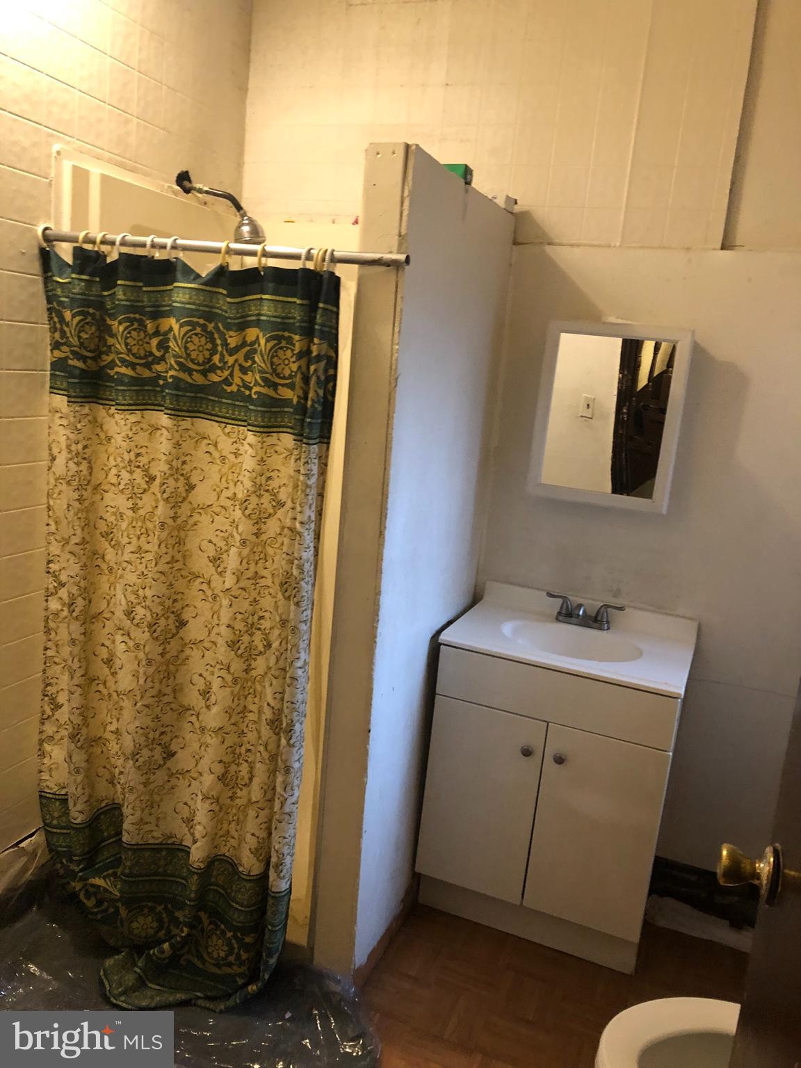 WEST KENSINGTON - Residential