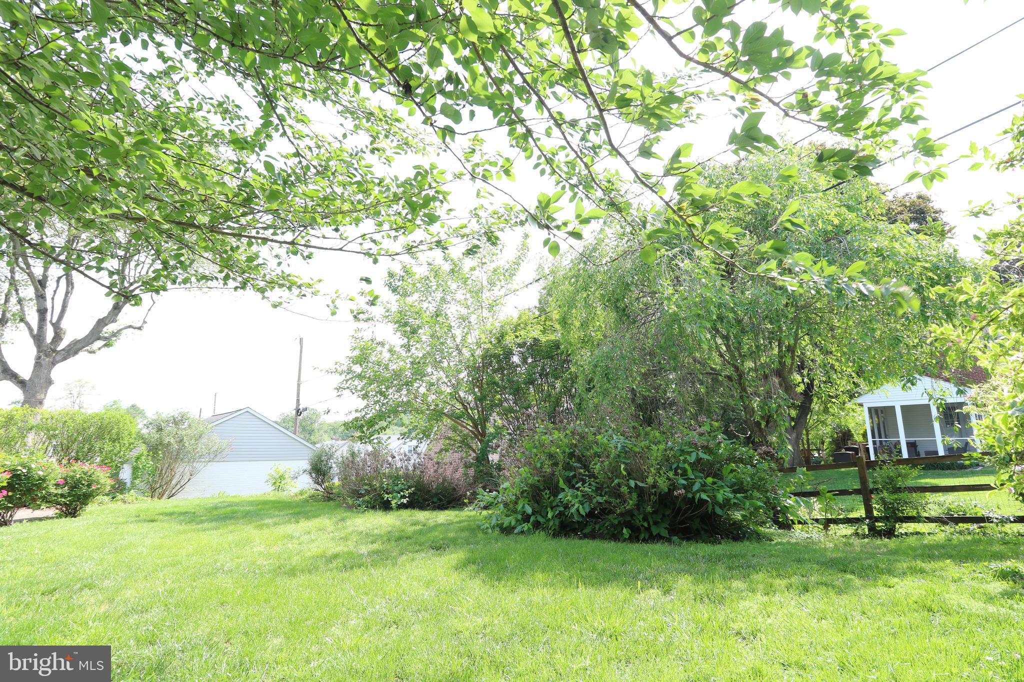 ROLLING GREEN - Residential