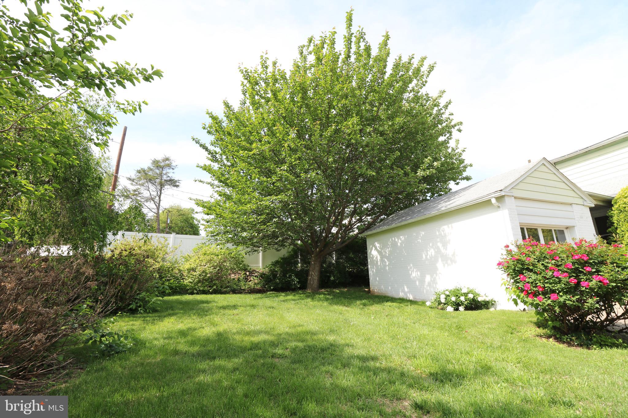 ROLLING GREEN - Residential