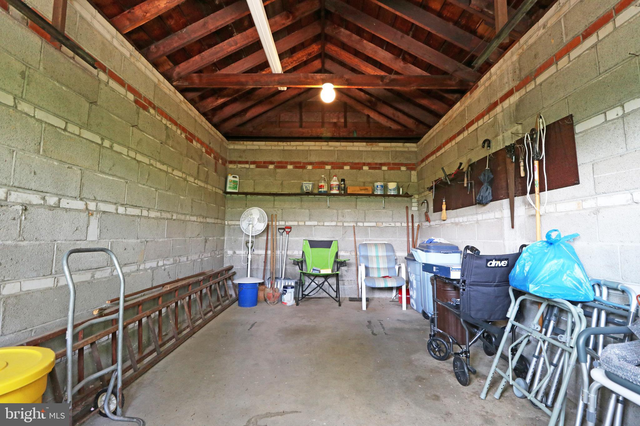 ROLLING GREEN - Residential