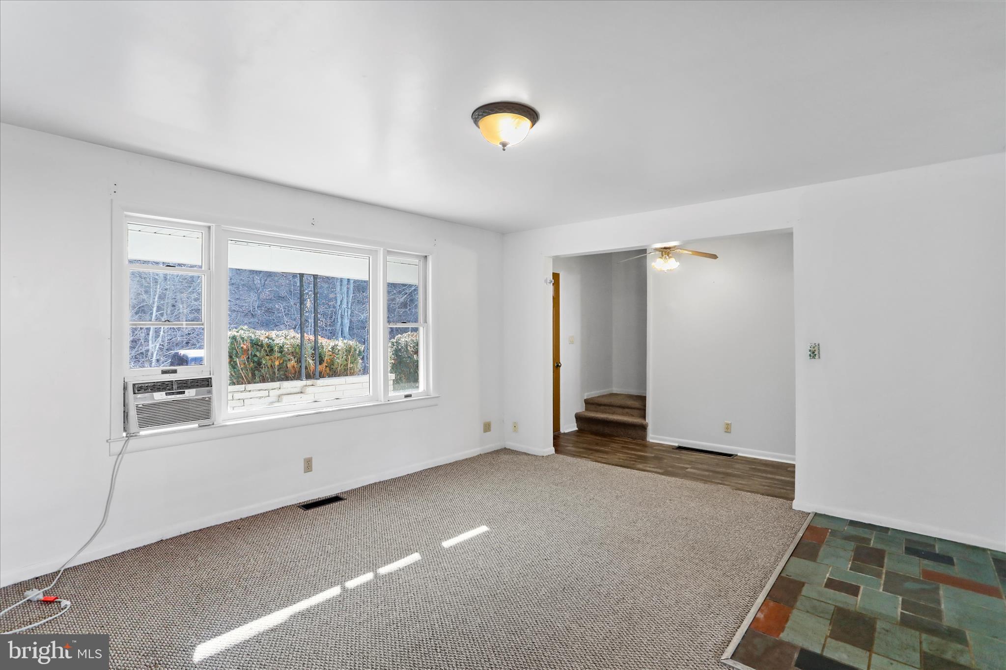 SOUTH END - Residential