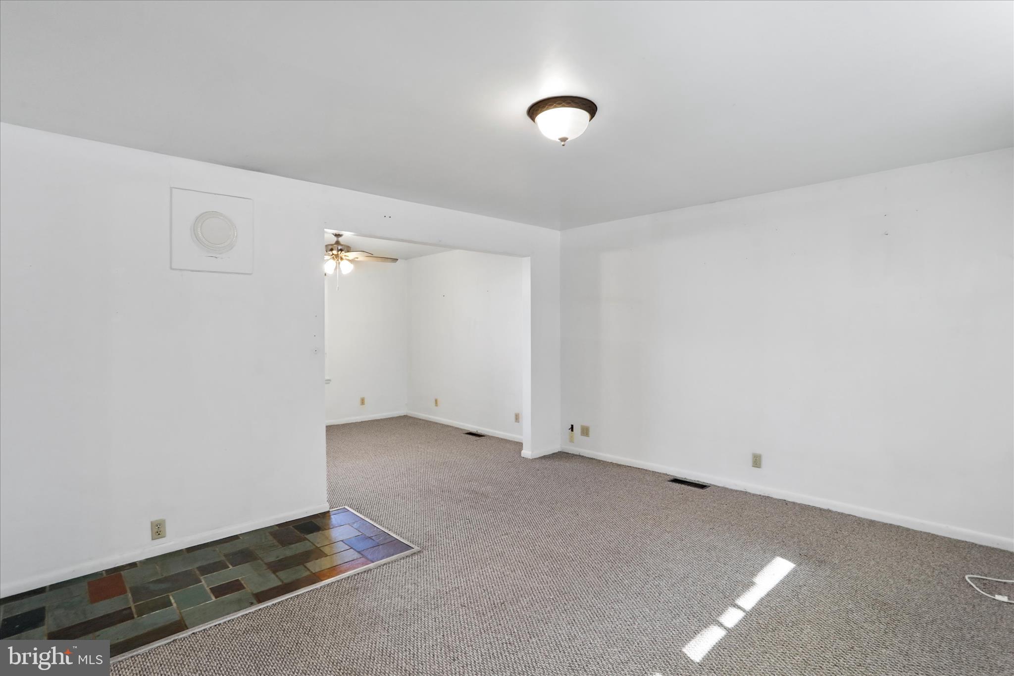 SOUTH END - Residential