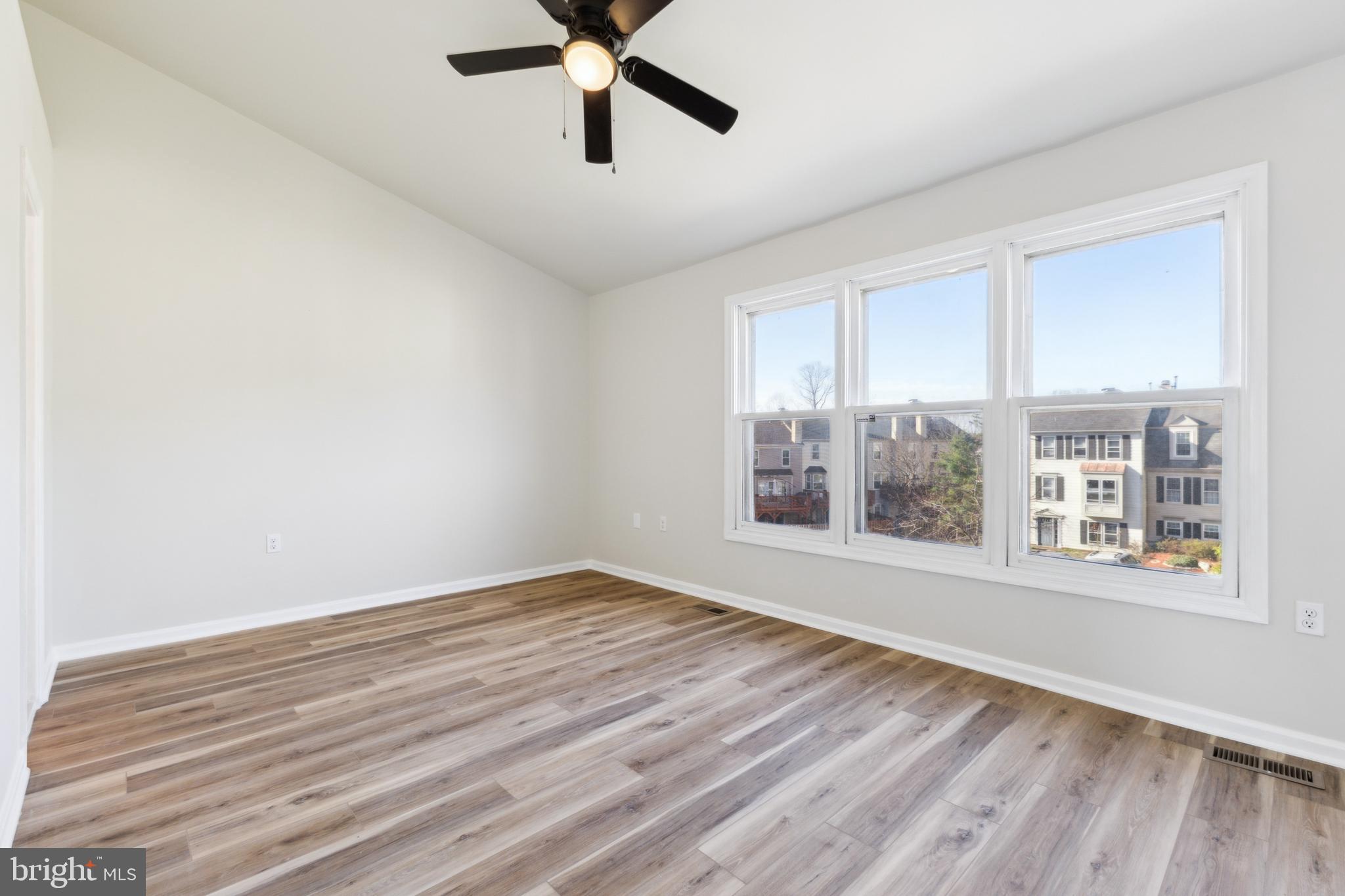 BALLSFORD - Residential