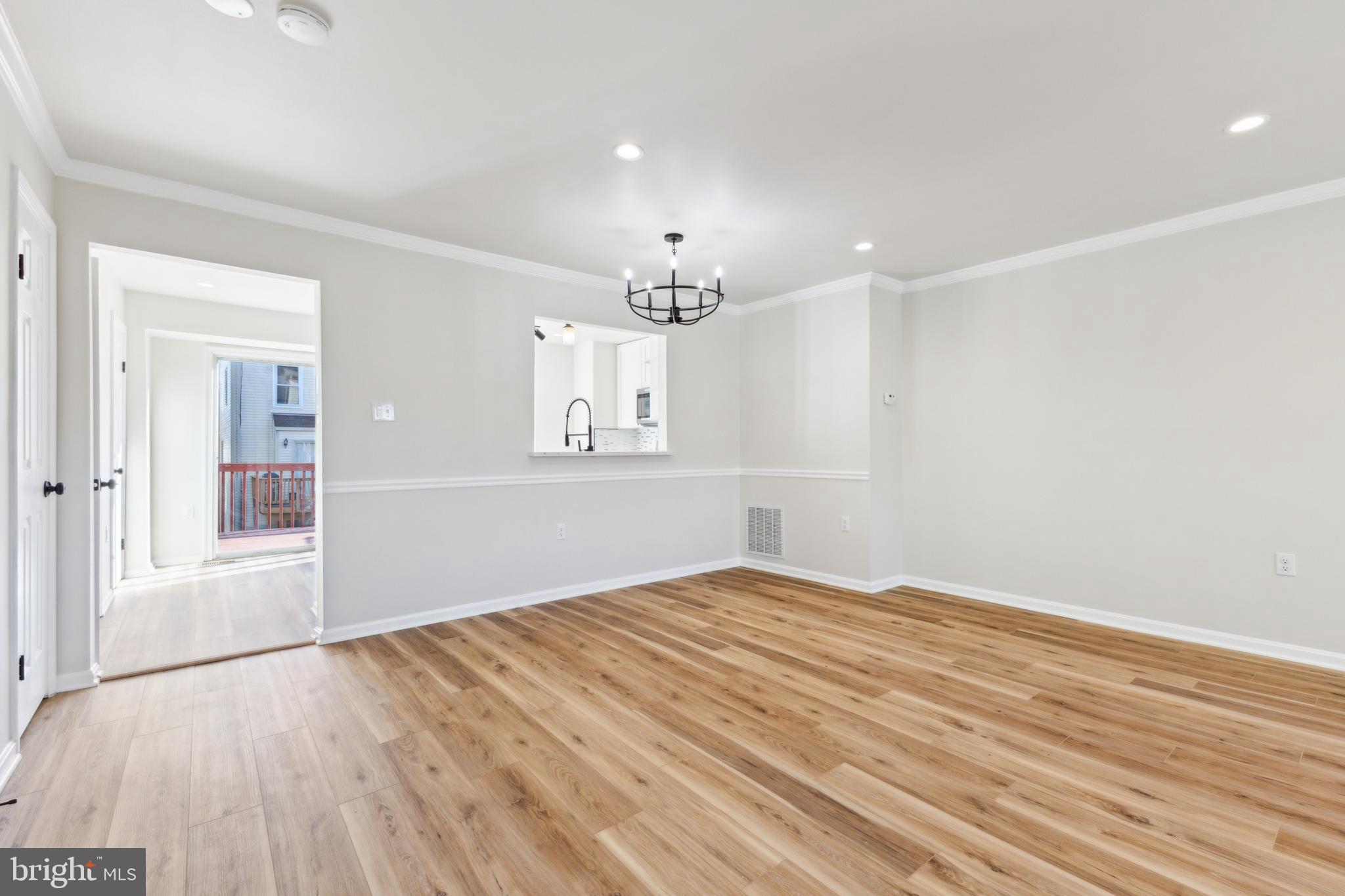 BALLSFORD - Residential