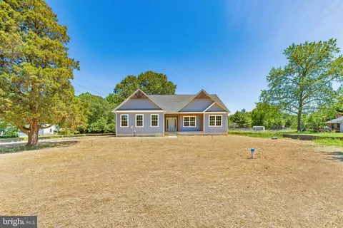 MLS: MDCH2038756