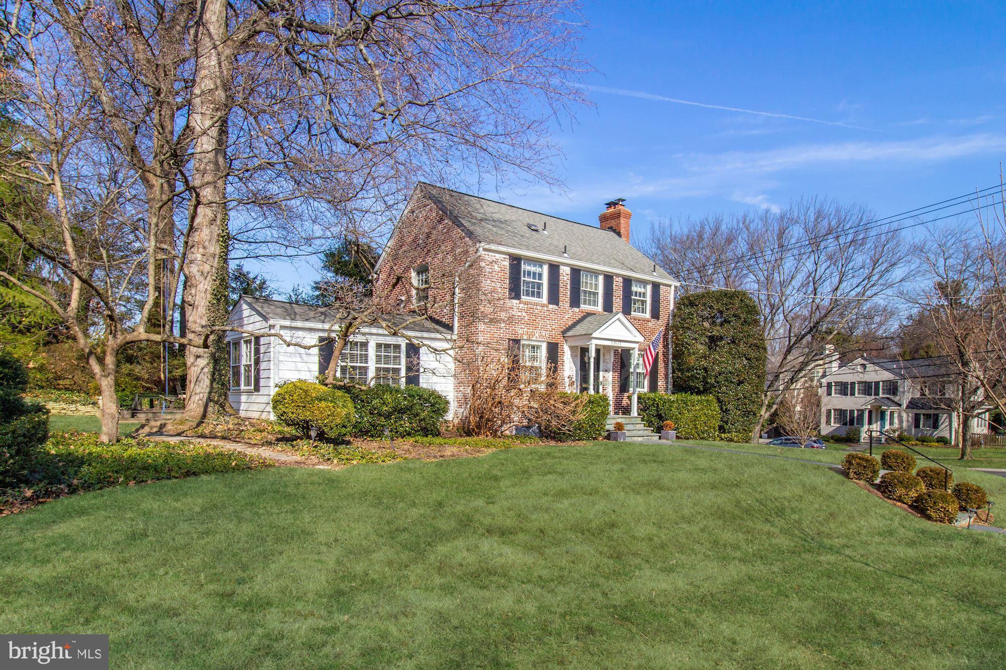 WOODACRES - Residential