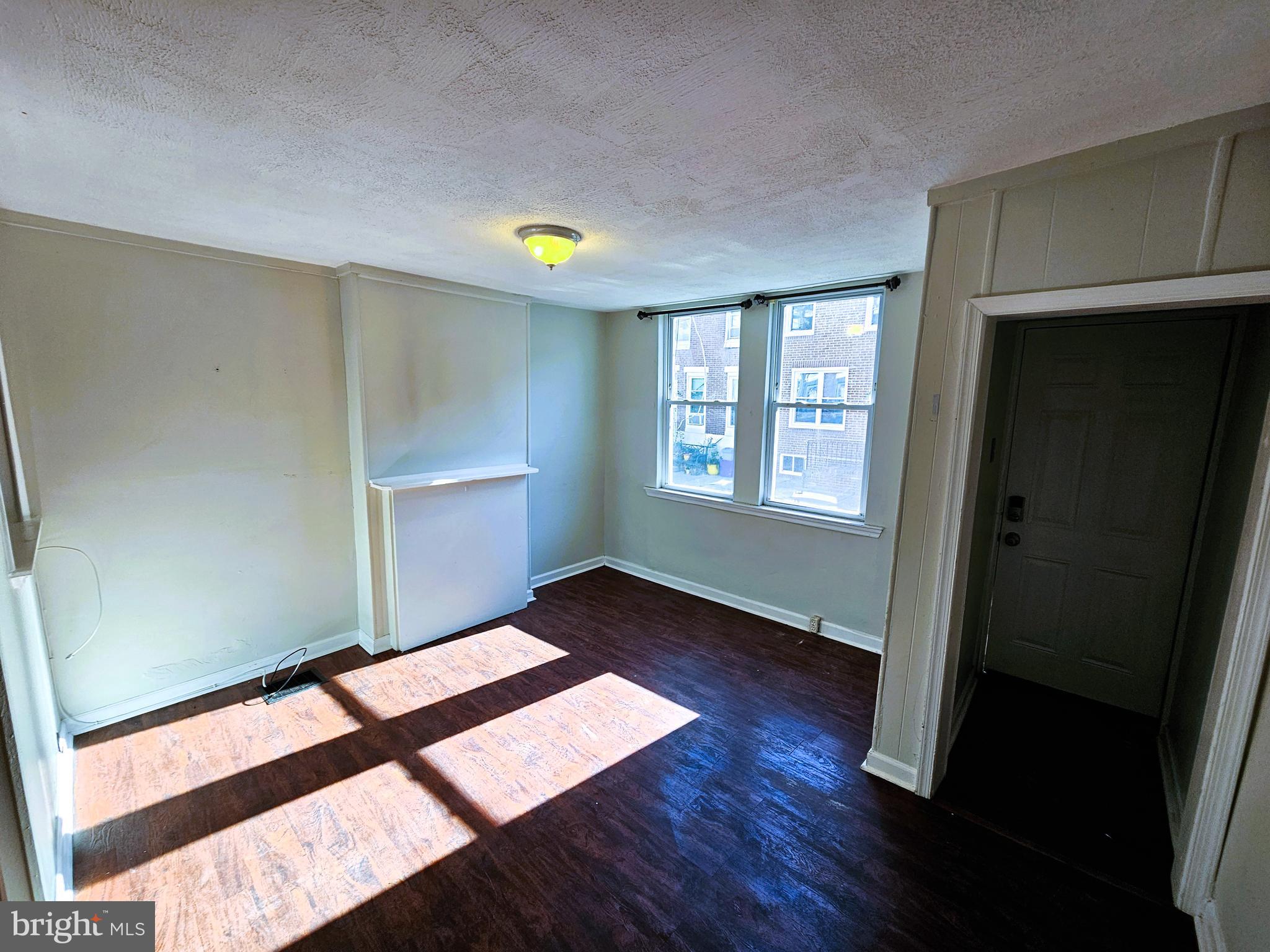 POINT BREEZE - Residential Lease