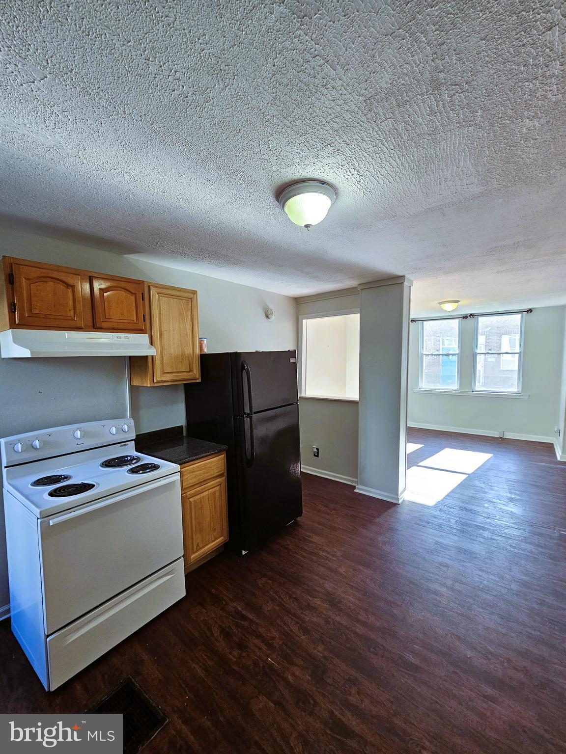 POINT BREEZE - Residential Lease