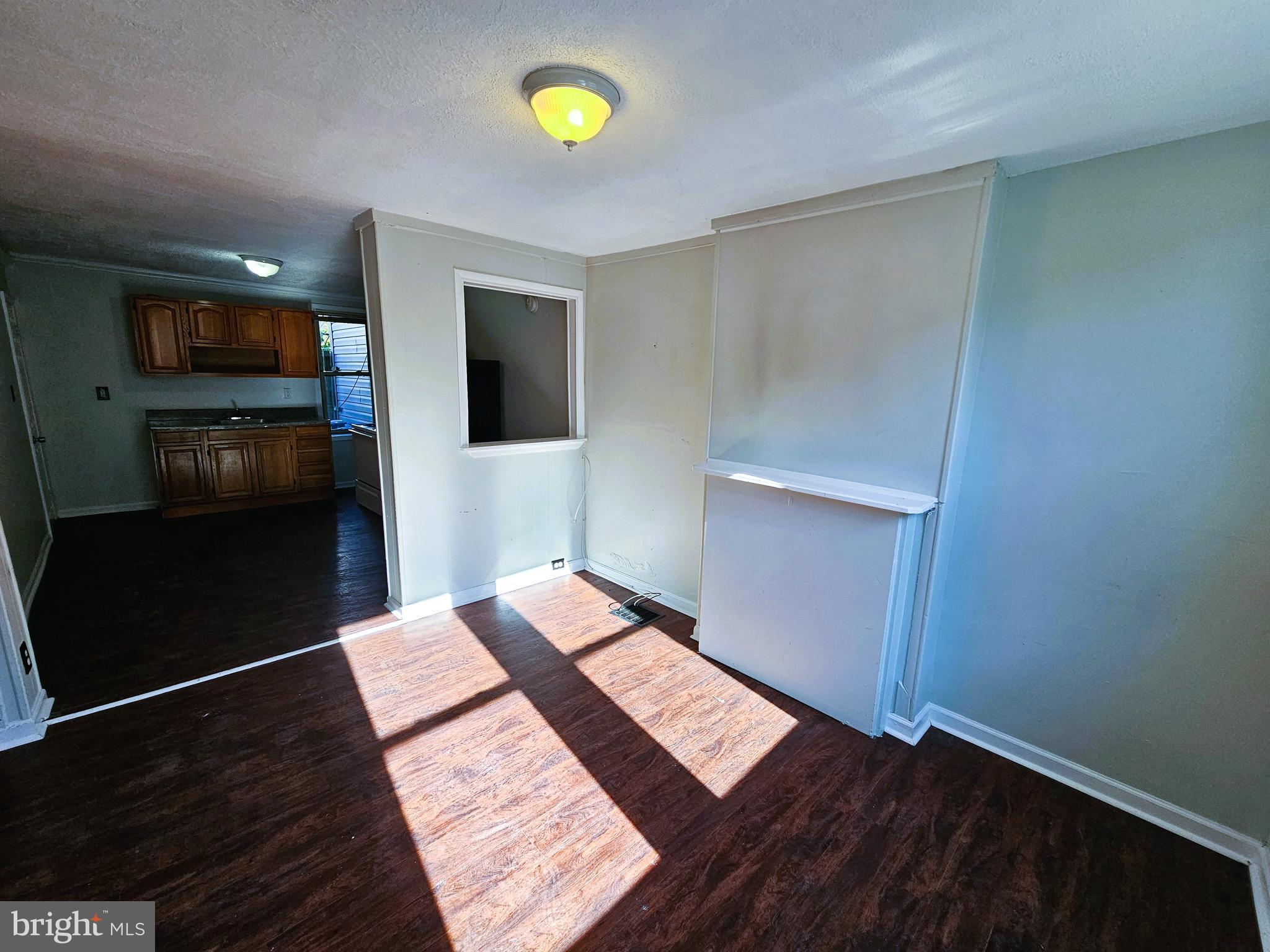 POINT BREEZE - Residential Lease