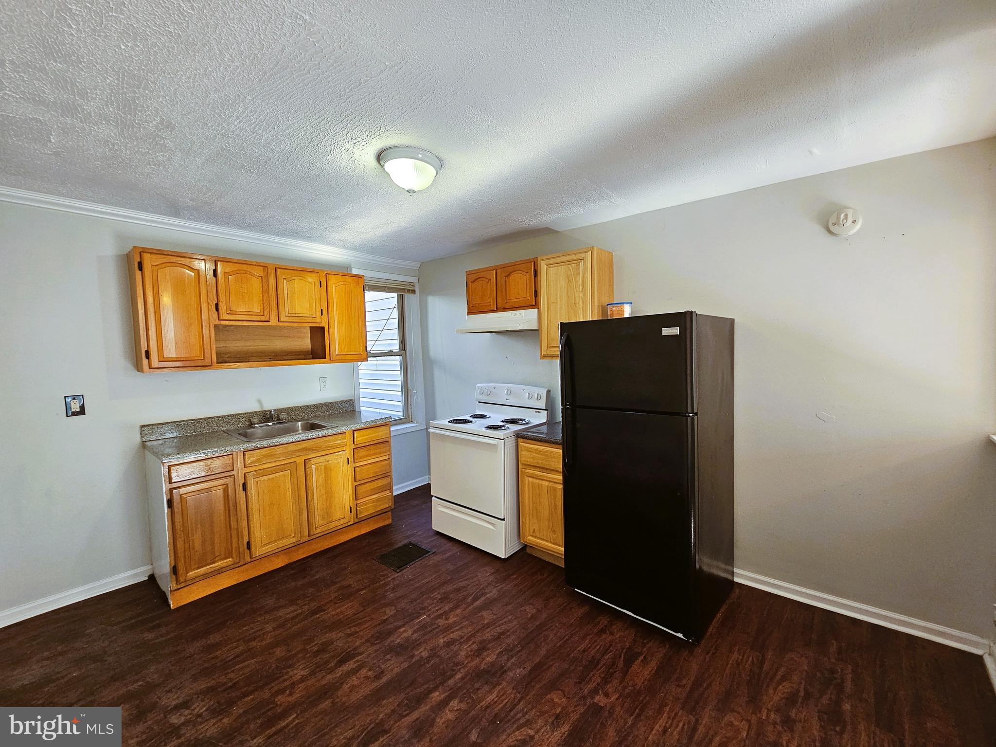 POINT BREEZE - Residential Lease