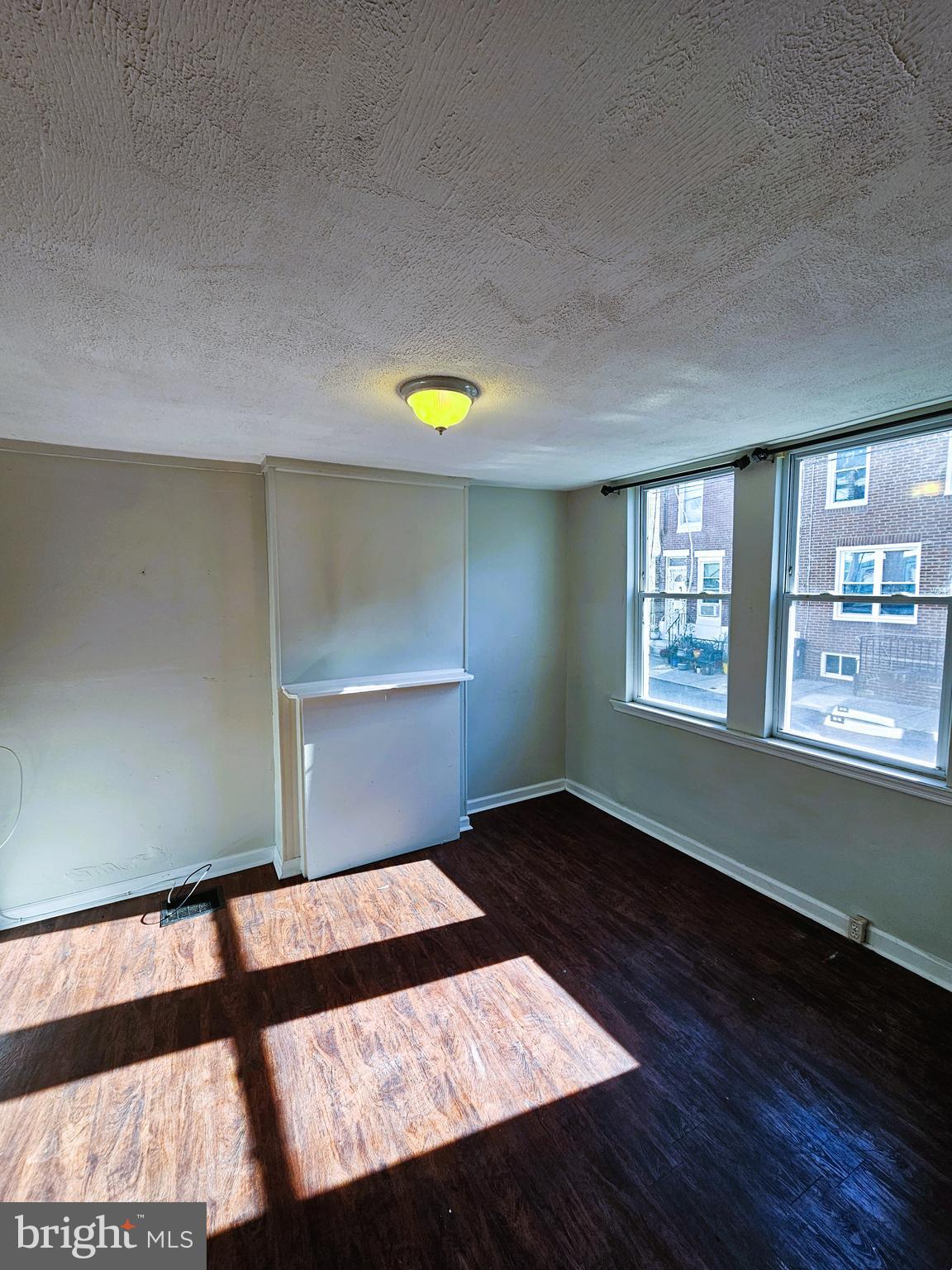 POINT BREEZE - Residential Lease