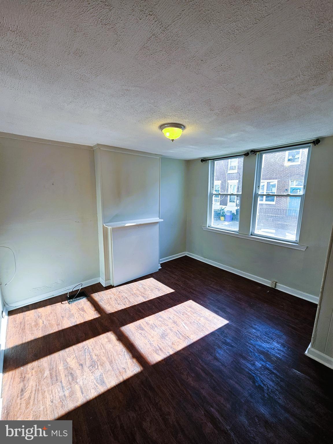 POINT BREEZE - Residential Lease