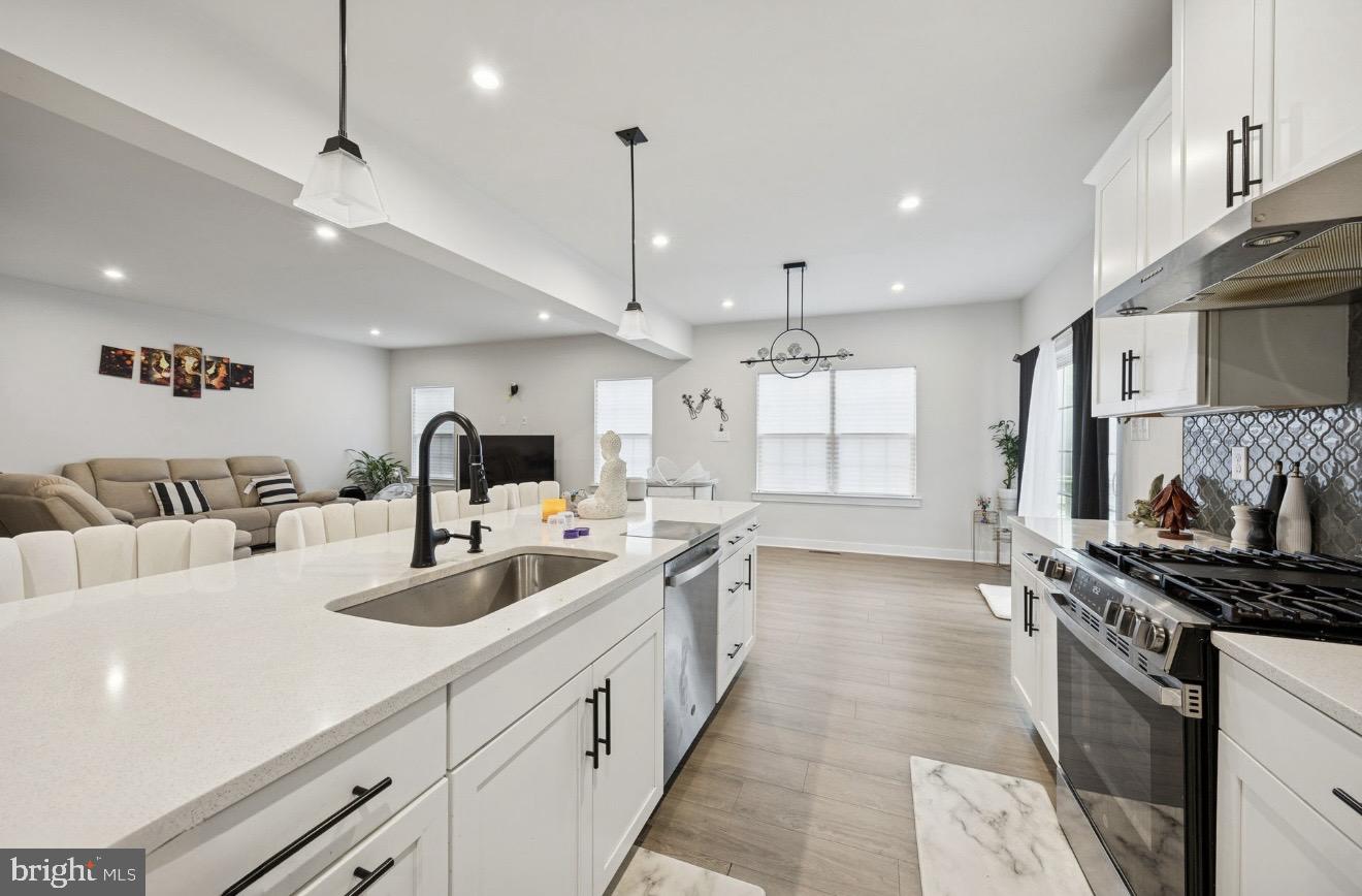 CHESTNUT RIDGE - Residential