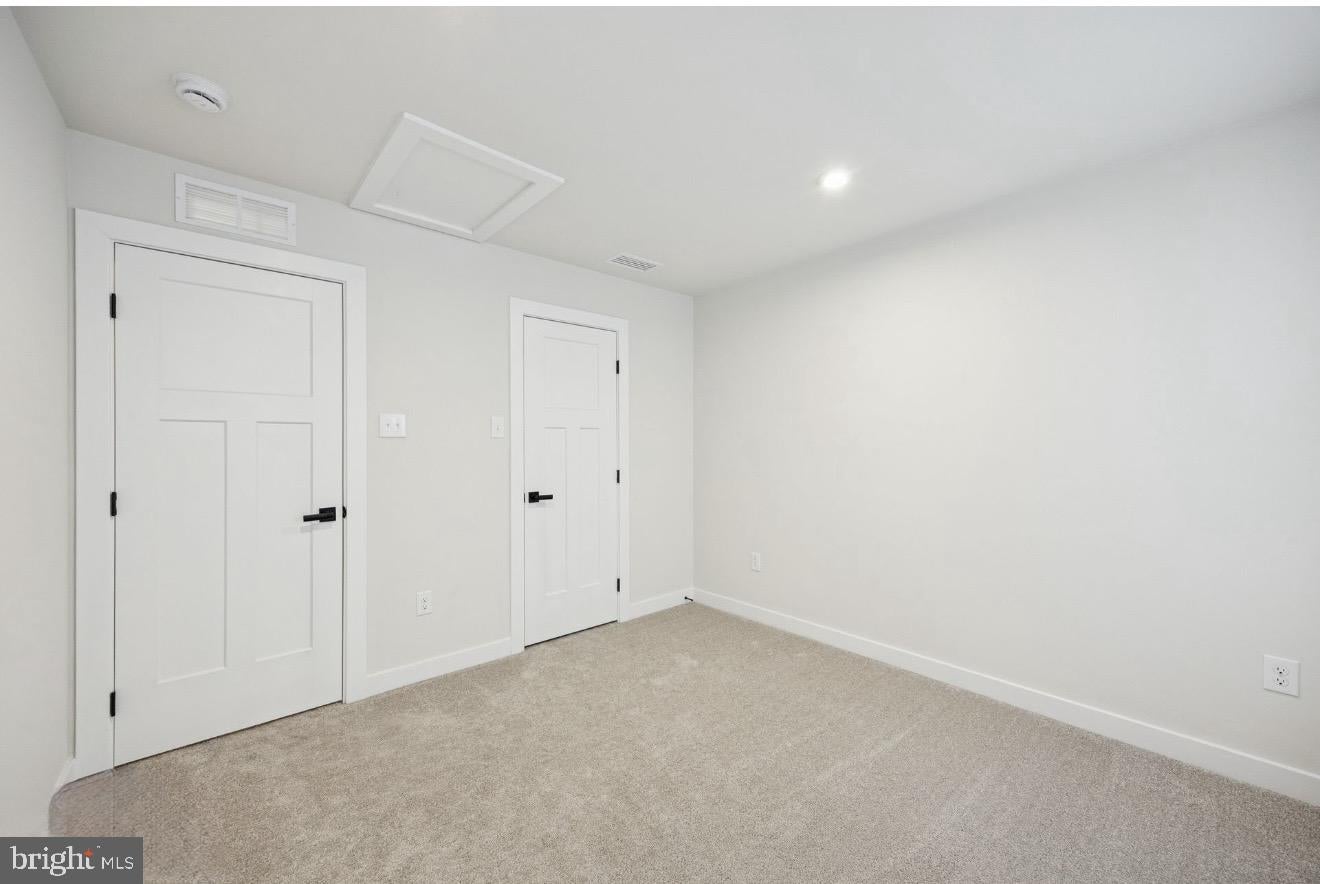 CHESTNUT RIDGE - Residential